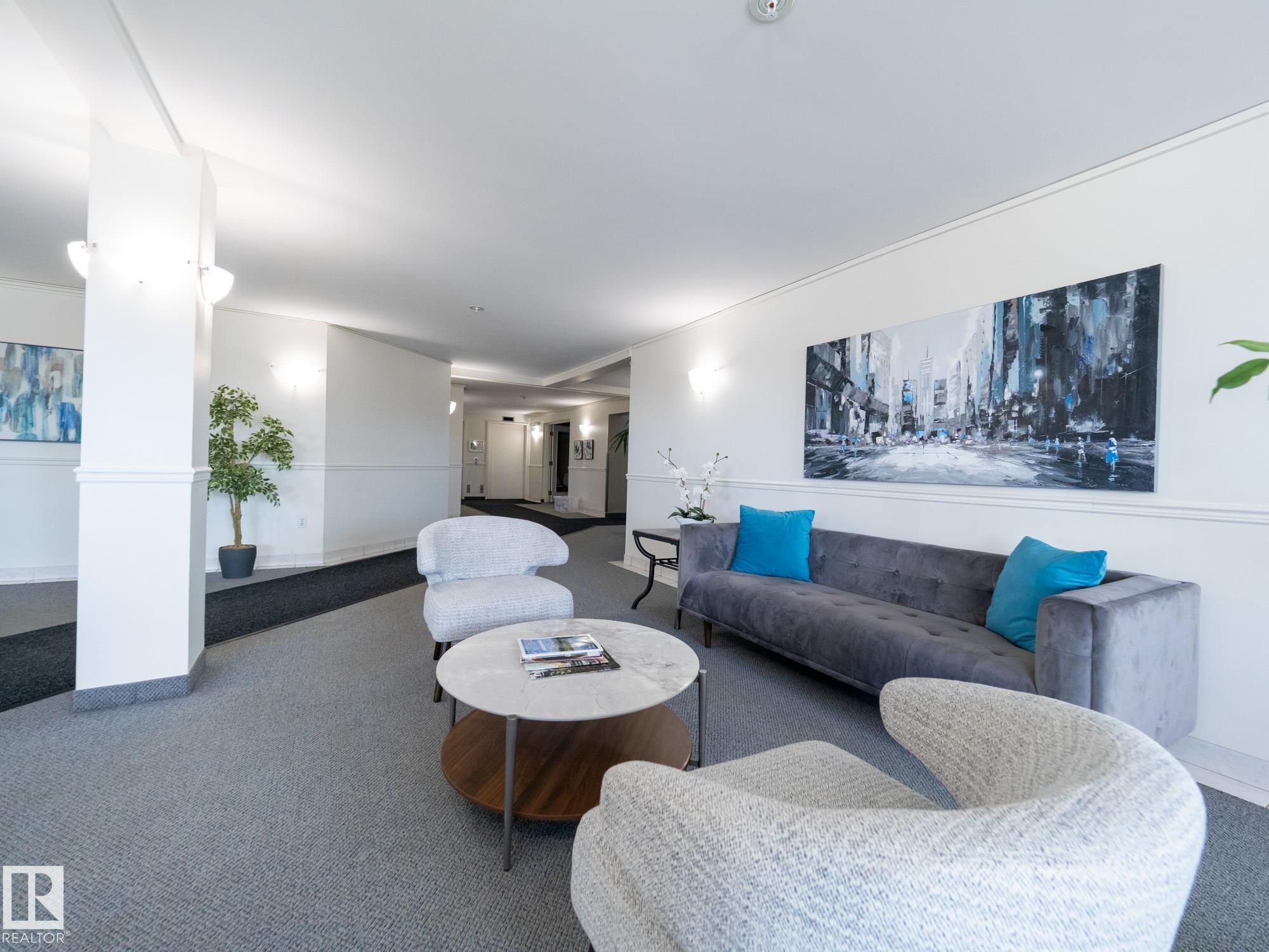 https://zimg.paragon.ice.com/ParagonImages/Property/PM/RAE/225398836/19/0/0/9ec66408695a5e3e46bf7d3c0d8b62cd/1/e3ca357cb507fbb1c3c4dcb536fb9118/225398836-beb2d076-7632-4cfa-b67e-8d57866491c3.JPG