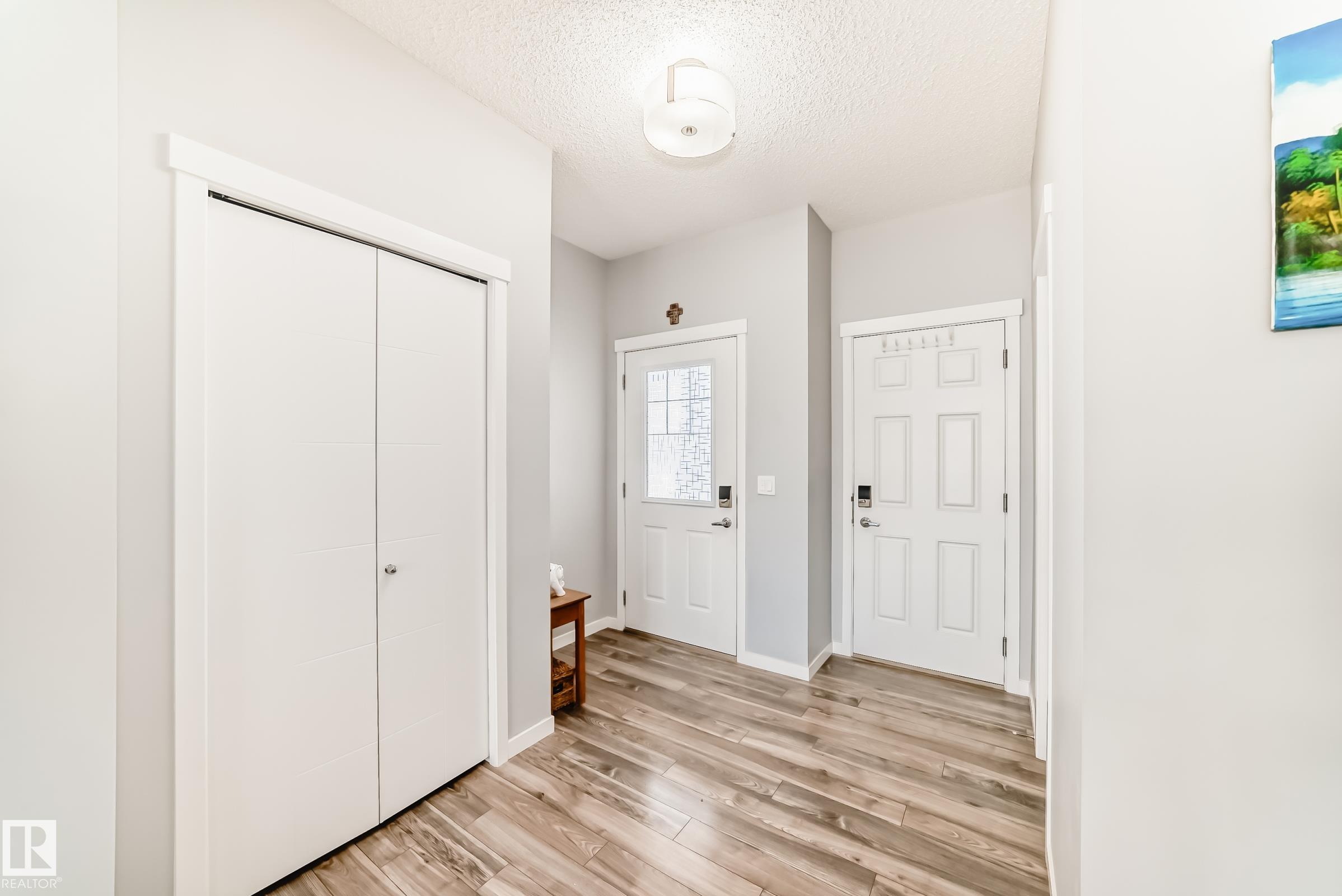 https://zimg.paragon.ice.com/ParagonImages/Property/PM/RAE/225398837/5/0/0/c3d2d3faecaa07a80f482eb7bd247c2f/1/8564de10ab3889f675e9d1e4ffedae44/225398837-195546df-9df5-4ece-9c2e-f435803b7237.JPG