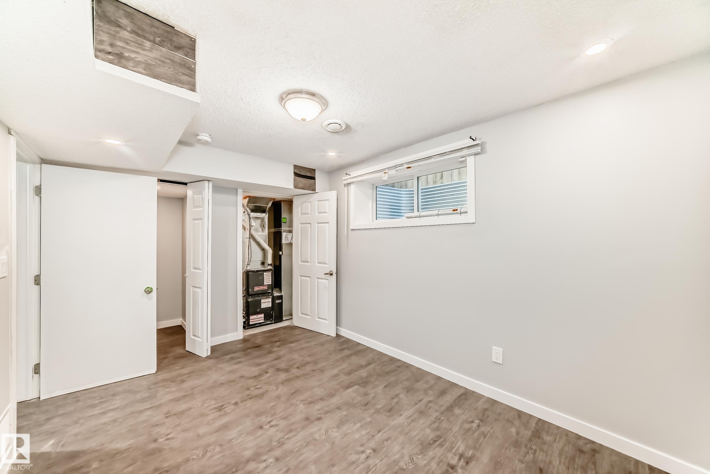https://zimg.paragon.ice.com/ParagonImages/Property/PM/RAE/225398837/53/0/0/5b858f289260fe29778881a5542e0f2d/1/8564de10ab3889f675e9d1e4ffedae44/225398837-1d28c6ae-0804-45f1-9b60-e7fec0f6d40f.JPG