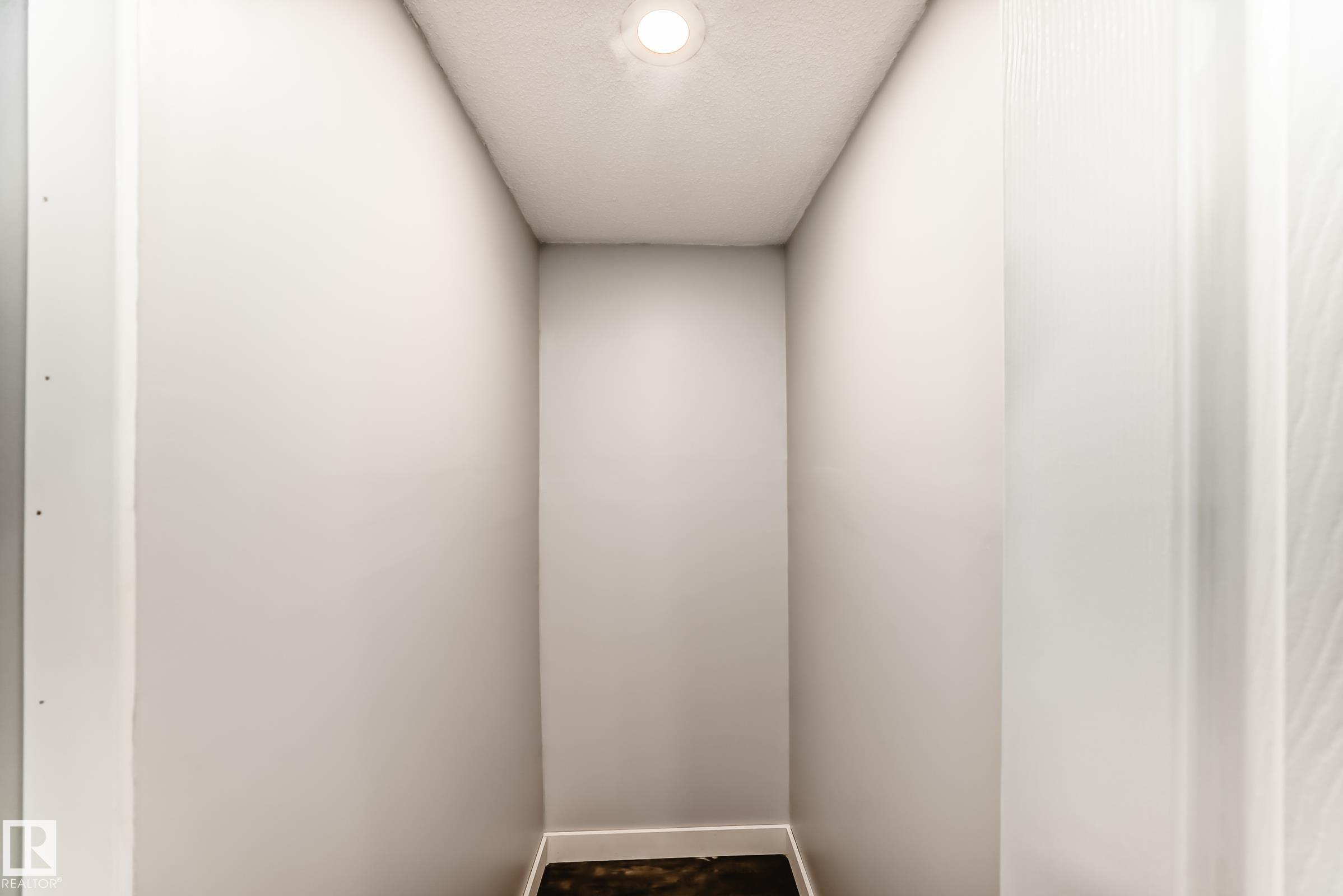 https://zimg.paragon.ice.com/ParagonImages/Property/PM/RAE/225398837/60/0/0/cff36b8f7595d37f4680065f3c392261/1/8564de10ab3889f675e9d1e4ffedae44/225398837-0c6f886e-c808-43e4-8b01-84bc14948443.JPG