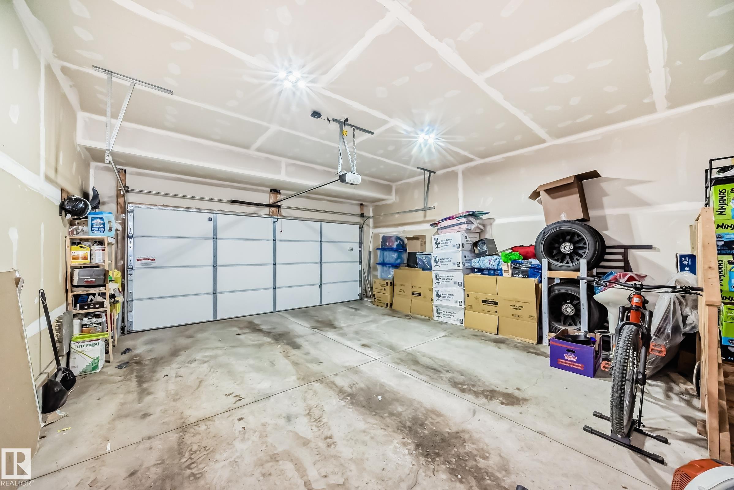 https://zimg.paragon.ice.com/ParagonImages/Property/PM/RAE/225398837/61/0/0/c4ed0079314b4d7779559db06e346cfd/1/8564de10ab3889f675e9d1e4ffedae44/225398837-07b73143-5ebd-47b6-a51d-5f476943deb2.JPG