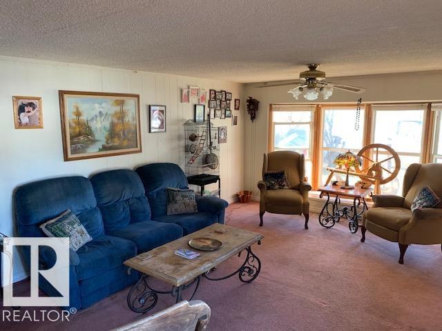 https://zimg.paragon.ice.com/ParagonImages/Property/PM/RAE/225398856/5/0/0/4a143a894310c5b552ef933c2f93c405/1/780bb20759a407b0410dee819626a51c/225398856-2d8caba8-13df-4b53-80b4-08253290b966.JPG