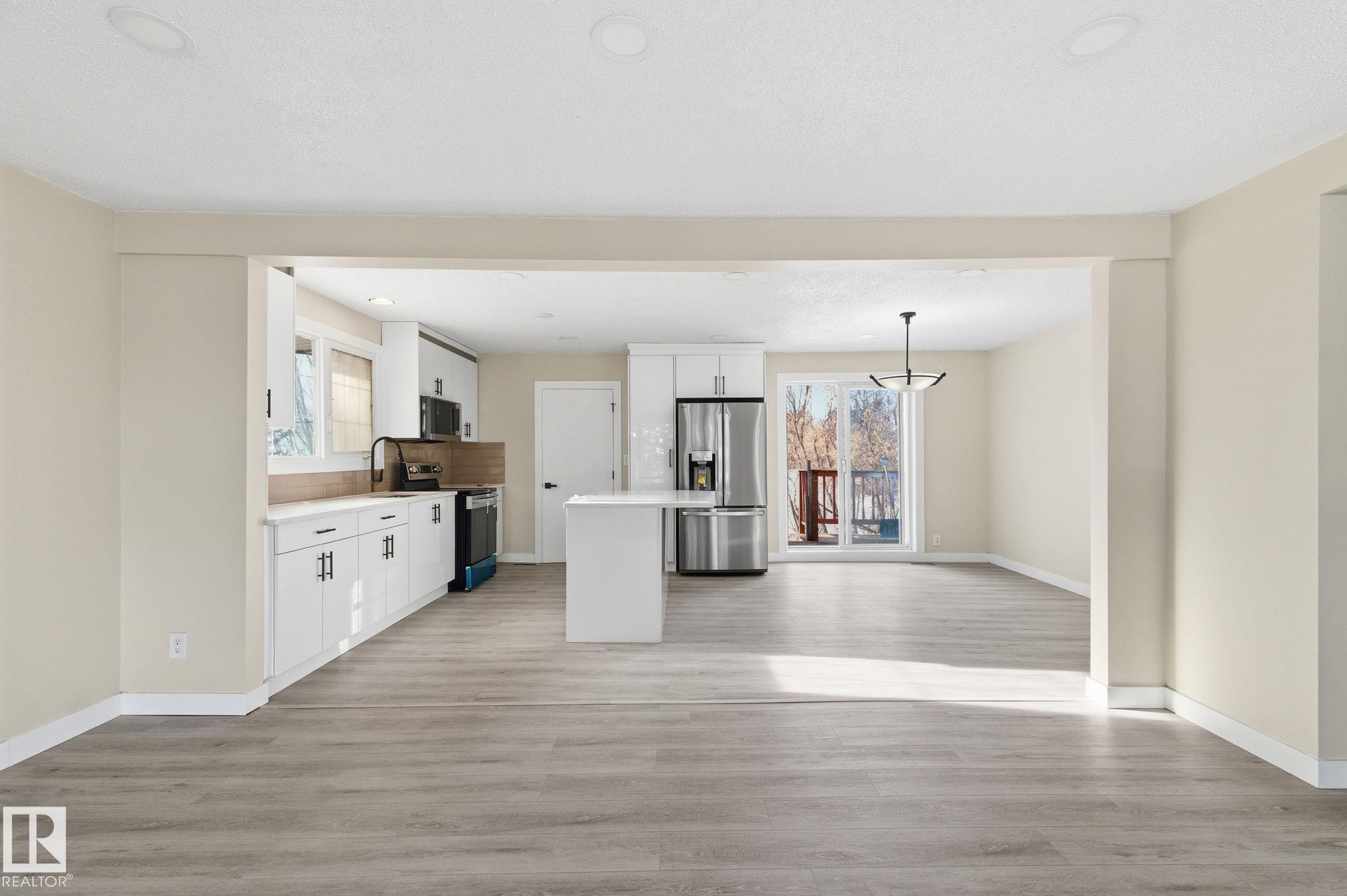 Photo 12 at 51548 Rge Road 232, Trevithick Park, Rural Strathcona County