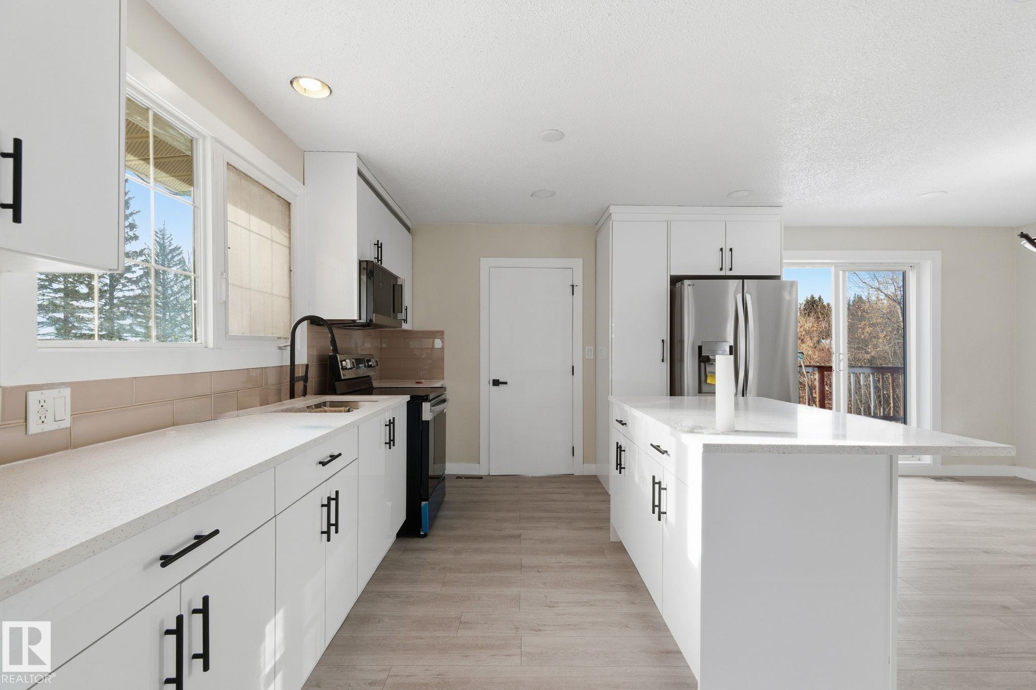 Photo 14 at 51548 Rge Road 232, Trevithick Park, Rural Strathcona County