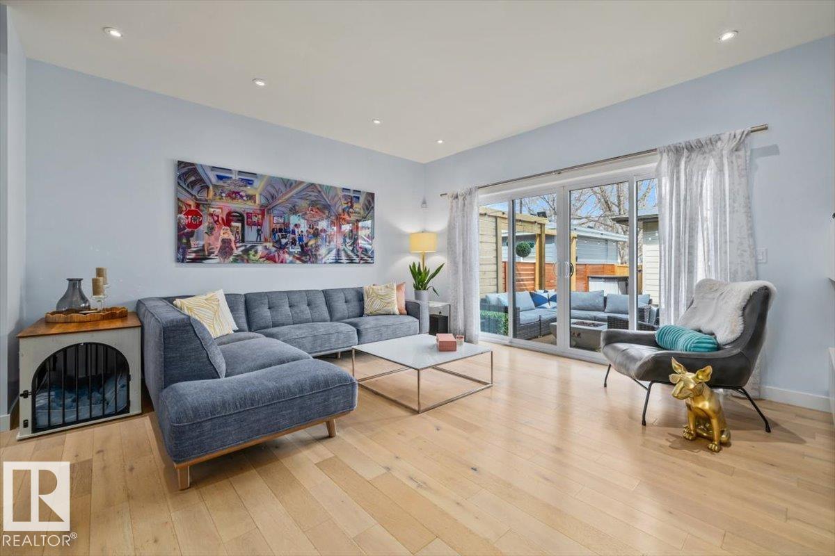https://zimg.paragon.ice.com/ParagonImages/Property/PM/RAE/225398864/16/0/0/ed462383ba83cc63599cea2b96441a96/1/2139f6d6ba9ef9f3050891face657dfa/225398864-f973a8f4-eb88-4b5d-bd87-bf9d571b9236.JPG