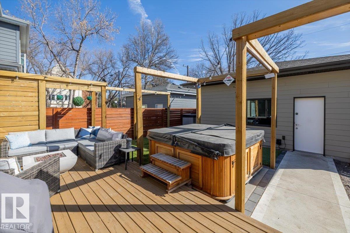 https://zimg.paragon.ice.com/ParagonImages/Property/PM/RAE/225398864/46/0/0/684a98c91b94787aaf8db9464c295cec/1/2139f6d6ba9ef9f3050891face657dfa/225398864-988f53b3-84ea-4e2c-a250-a6e1c5736b4c.JPG