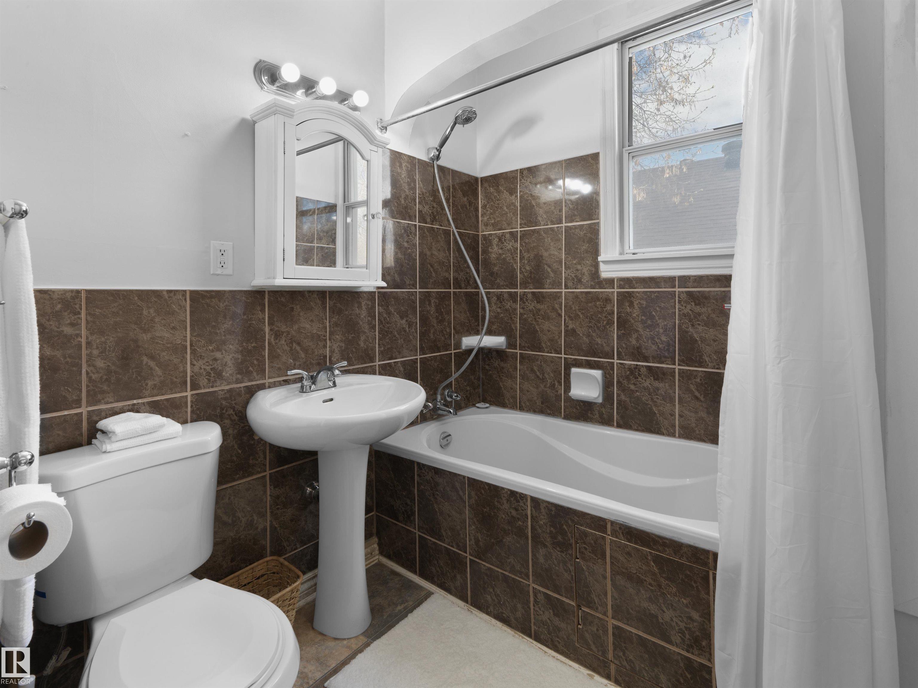 Photo 15 at 9808 90 Avenue NW, Strathcona, Edmonton