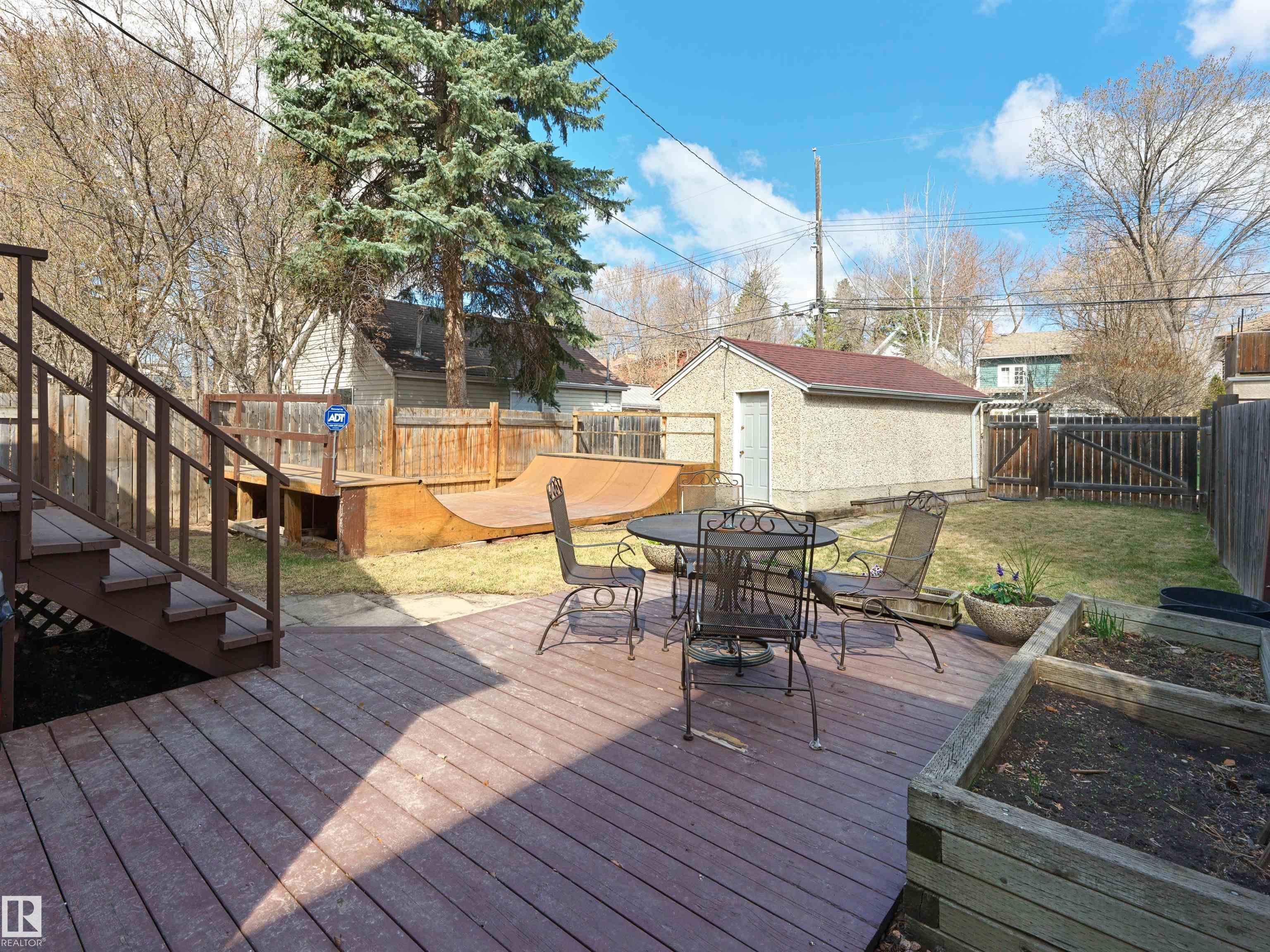 Photo 29 at 9808 90 Avenue NW, Strathcona, Edmonton