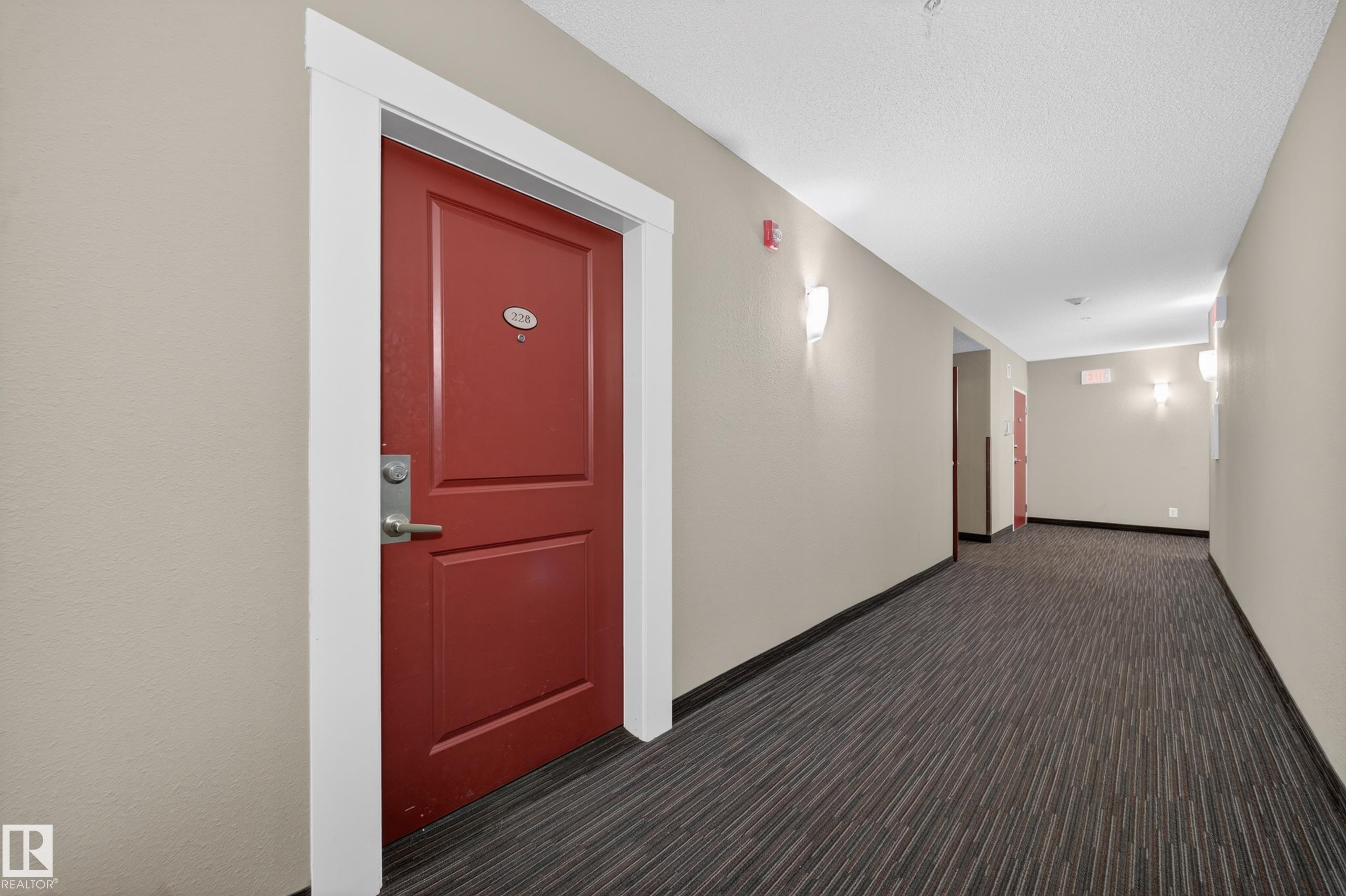 https://zimg.paragon.ice.com/ParagonImages/Property/PM/RAE/225398894/30/0/0/e5f18060b76e4d95dd4e20e1864413ff/1/b33bb8a7e0cf46c2aeb03b427fe4c3ce/225398894-10b703ee-44b0-48e2-93c0-f2580cb0c066.JPG