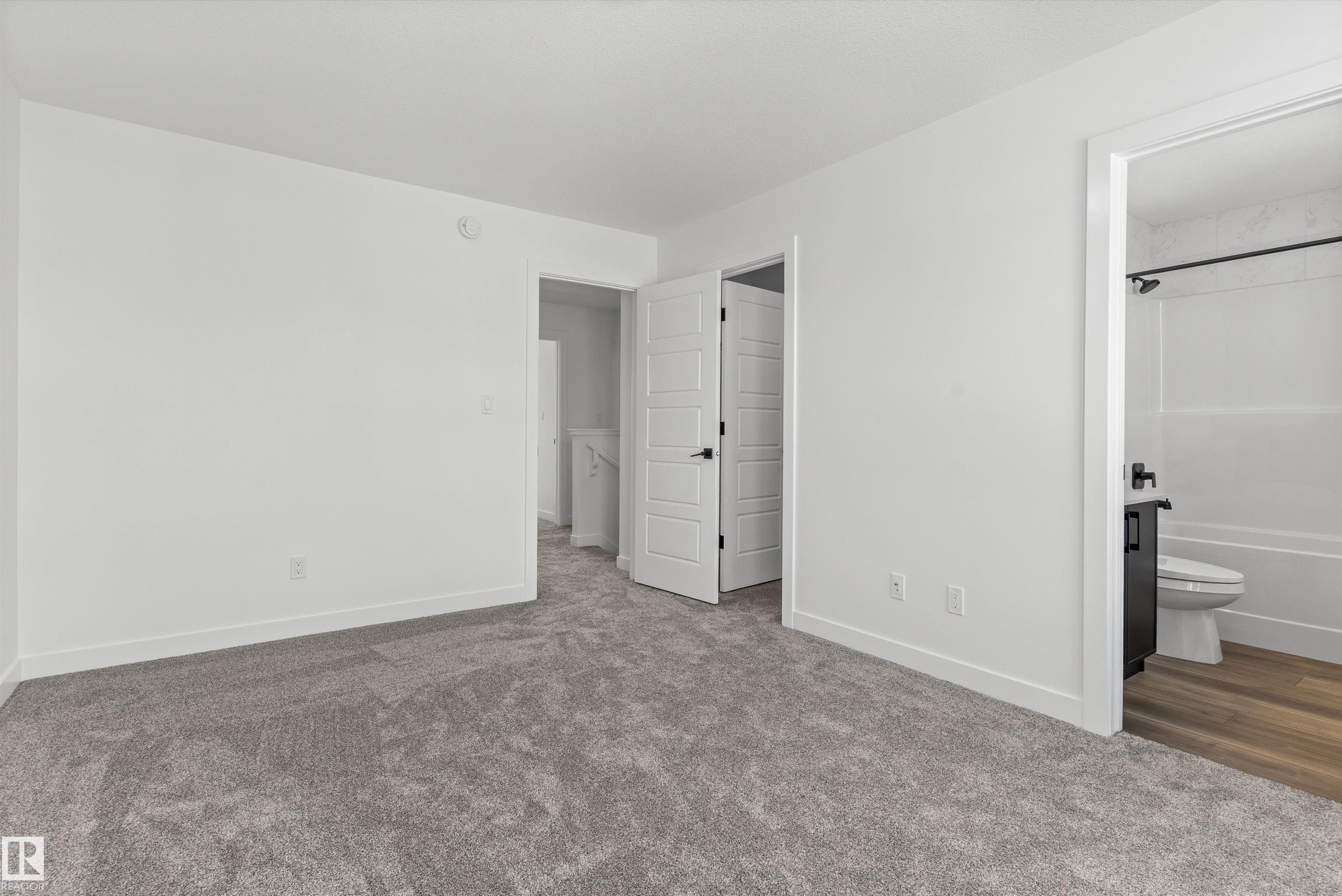 https://zimg.paragon.ice.com/ParagonImages/Property/PM/RAE/225398897/21/0/0/a74200261eafee7f2f49f3d30fdc9a6f/1/ae78efa70b0c3f7e75831f5aac9086f6/225398897-dd977162-1591-45d4-b2ef-0dea9eecc1b3.JPG