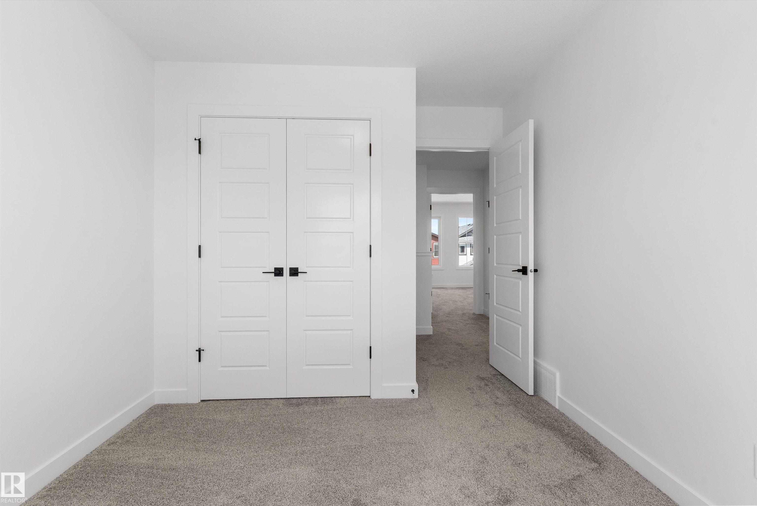 https://zimg.paragon.ice.com/ParagonImages/Property/PM/RAE/225398897/28/0/0/307d13c3ffcd9900375884ee2a5229c8/1/ae78efa70b0c3f7e75831f5aac9086f6/225398897-b72bb08a-9666-45a1-869e-fa2c03ef5537.JPG