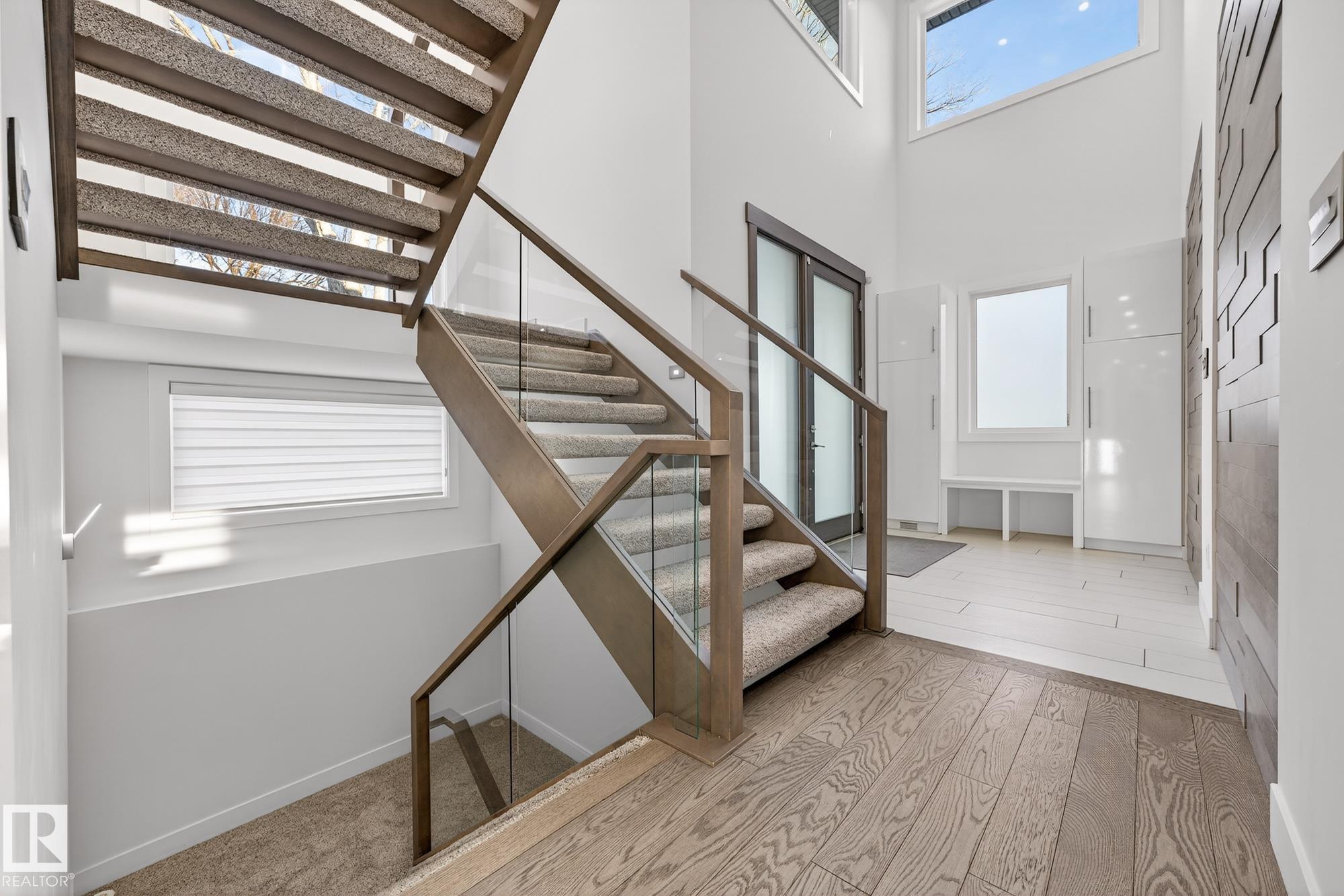 Photo 32 at 14643 92a Avenue NW, Parkview, Edmonton
