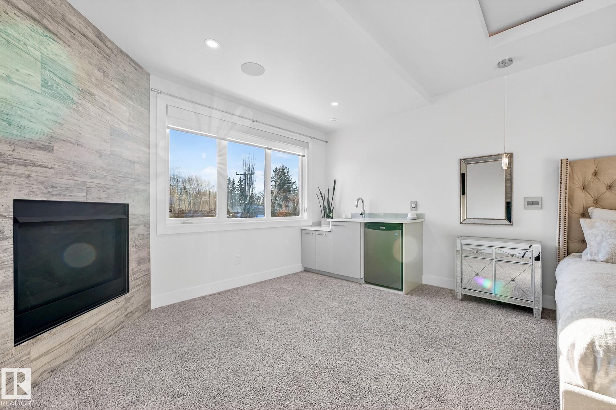 Photo 37 at 14643 92a Avenue NW, Parkview, Edmonton