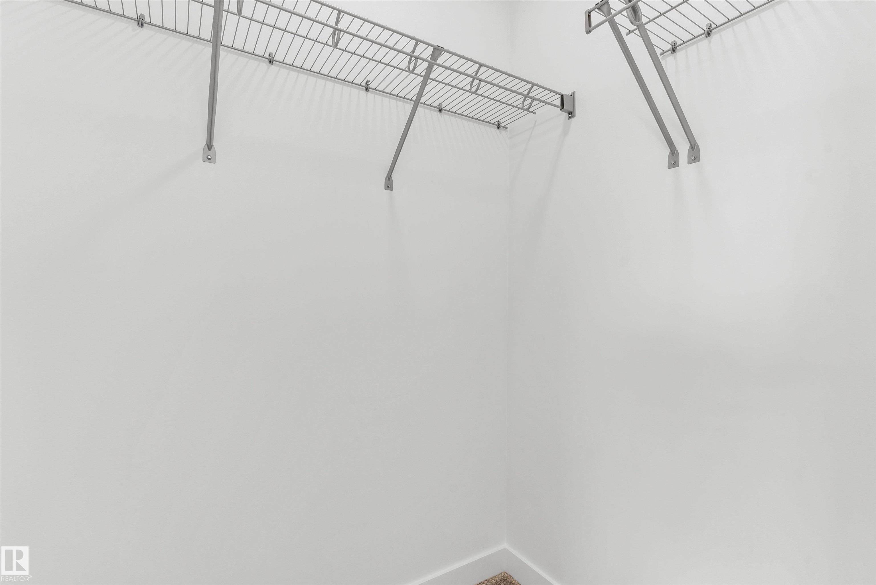 https://zimg.paragon.ice.com/ParagonImages/Property/PM/RAE/225398901/20/0/0/eb0c30391e20403ad551ea6330d2384a/1/a518b29b3a980fe31a5b92eb258fdcc1/225398901-70e58823-a73e-4566-aec2-78bf3110483f.JPG