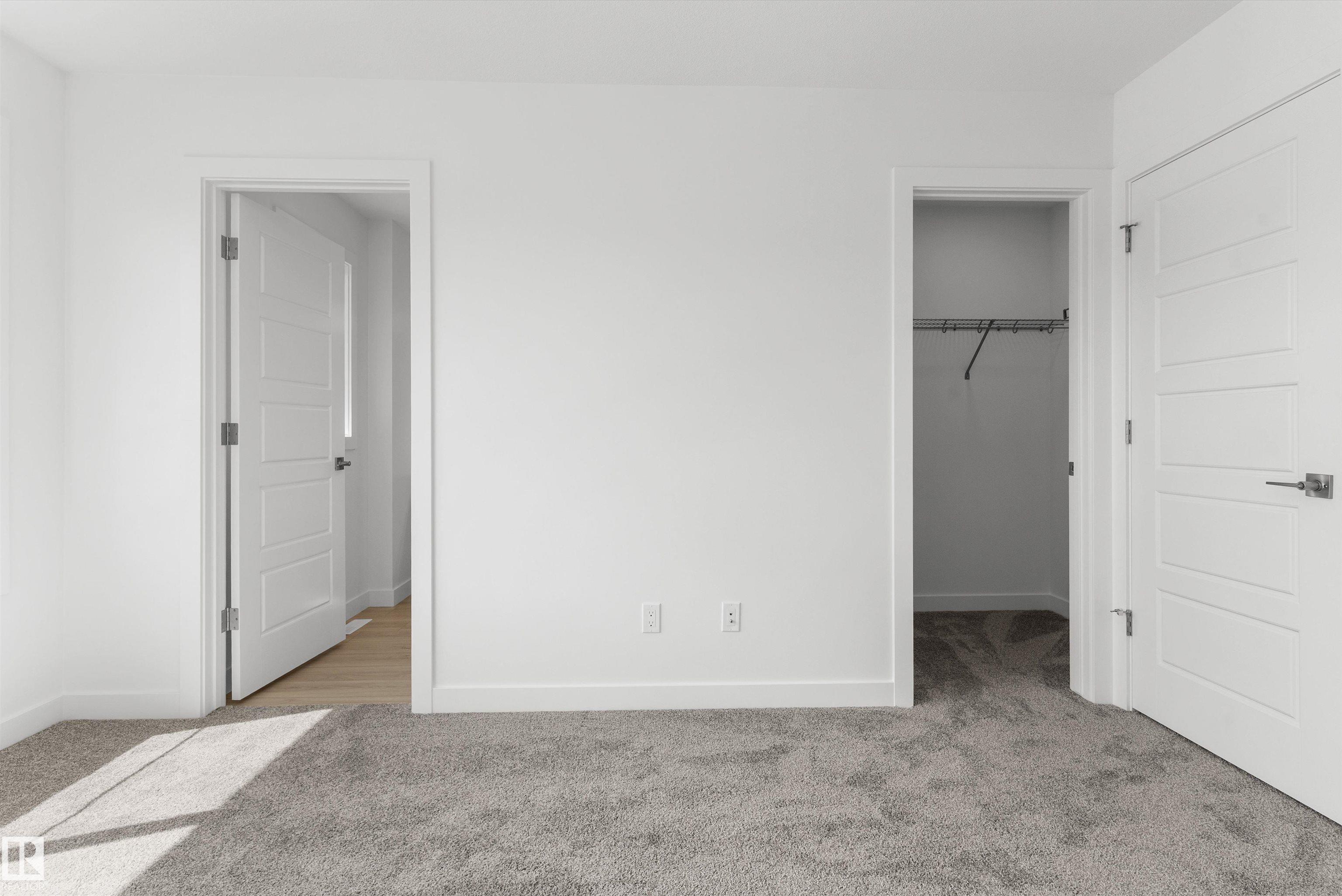 https://zimg.paragon.ice.com/ParagonImages/Property/PM/RAE/225398901/21/0/0/9ce8d4b09e979c2ce33fd28d6d9b121e/1/a518b29b3a980fe31a5b92eb258fdcc1/225398901-4f1f5900-7dd5-470c-a316-c93f9a9f33a9.JPG