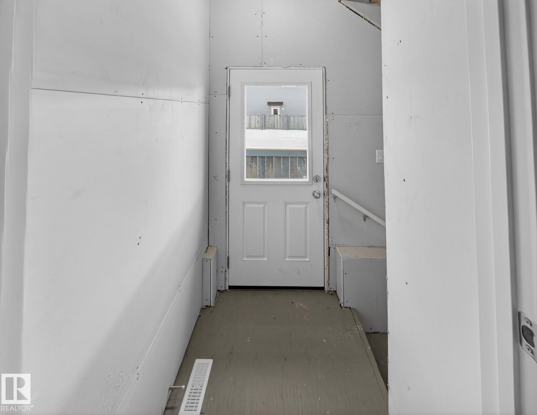 Photo 19 at 301 Brae Way, Black Stone, Leduc