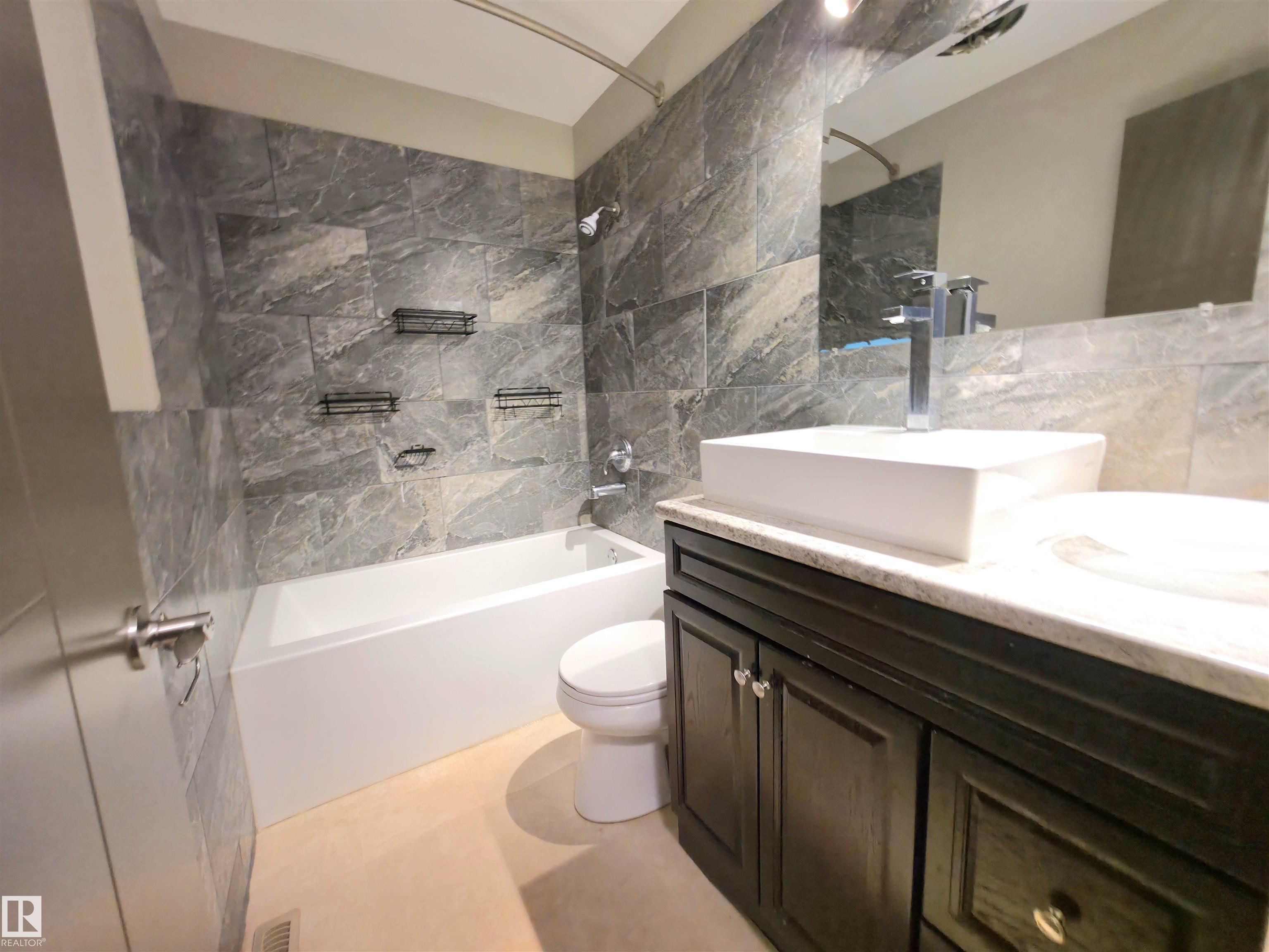 Photo 18 at 26 Greenwood Way, Maplewood, Sherwood Park