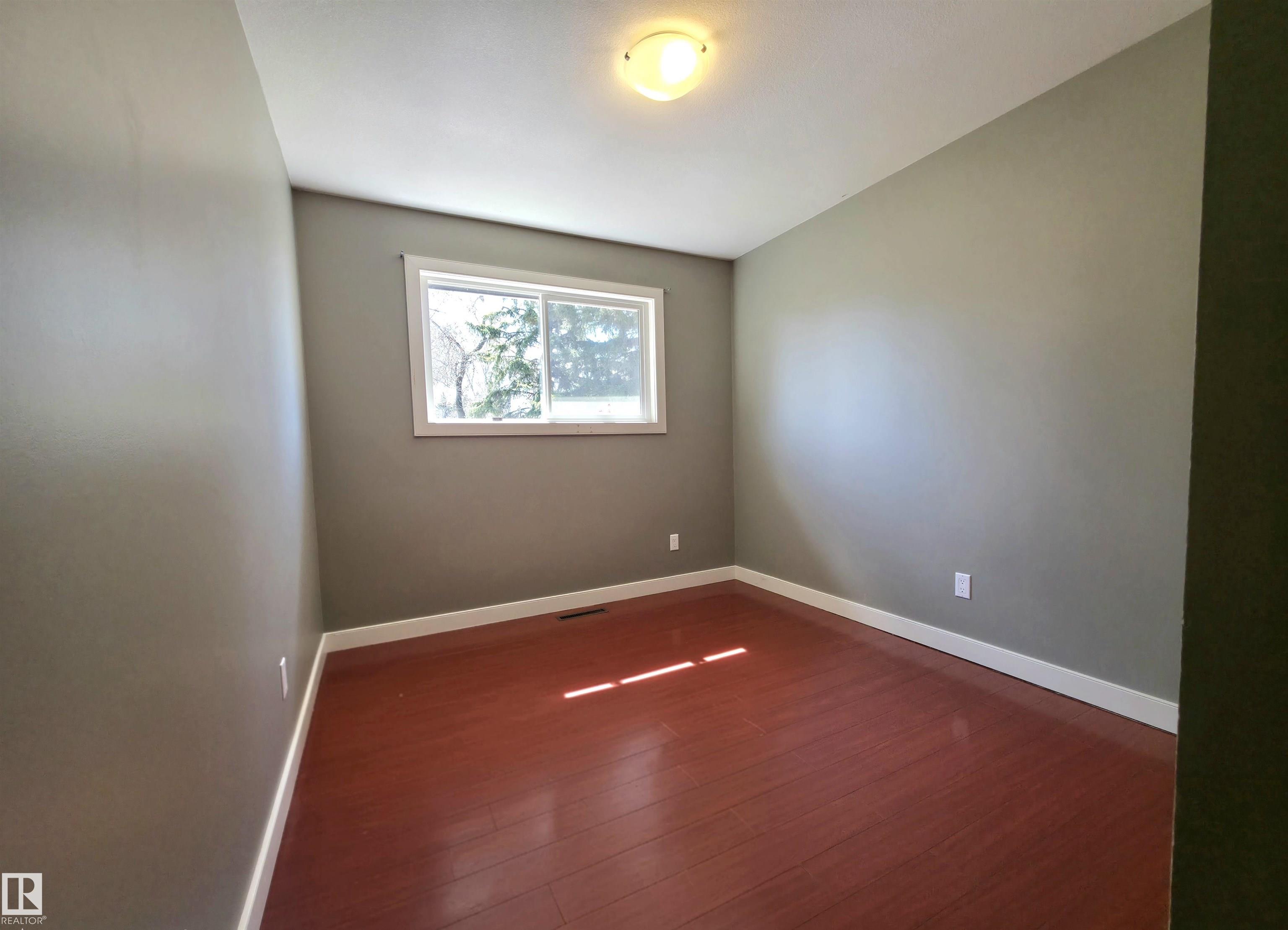 Photo 25 at 26 Greenwood Way, Maplewood, Sherwood Park