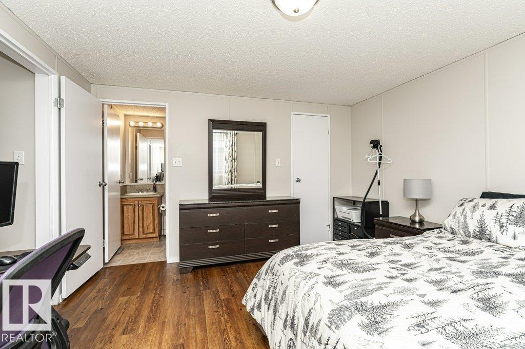 https://zimg.paragon.ice.com/ParagonImages/Property/PM/RAE/225398914/28/0/0/98742a53943705322bb21177ff28bb0b/1/e307c61936081f40ef5ab8513a2cafc9/225398914-e1d8312e-2bfd-4bda-a8f0-730737b82c2a.JPG