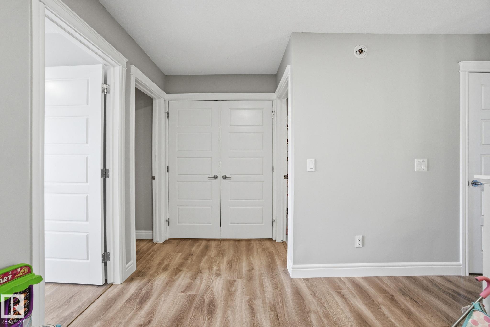 https://zimg.paragon.ice.com/ParagonImages/Property/PM/RAE/225398925/25/0/0/e8a4f60219e9dcf1e77c47a5950503d2/1/ec27eb3783658fdd3e4acb93db43ca0f/225398925-46ddfe2d-7a21-4e02-acbd-8ab38cdeb07c.JPG