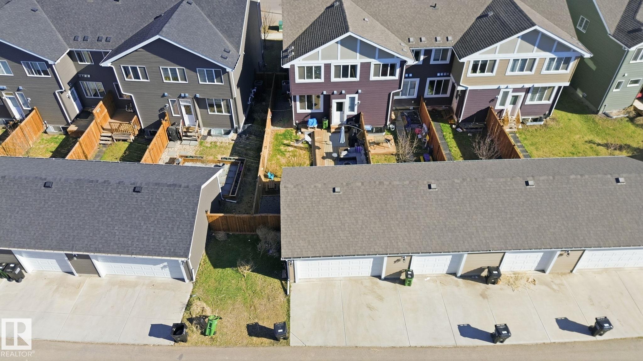 https://zimg.paragon.ice.com/ParagonImages/Property/PM/RAE/225398925/62/0/0/8365153171854df9725e7352c7f81195/1/ec27eb3783658fdd3e4acb93db43ca0f/225398925-14325c29-b4b2-446e-87d5-8e5e9d5db090.JPG