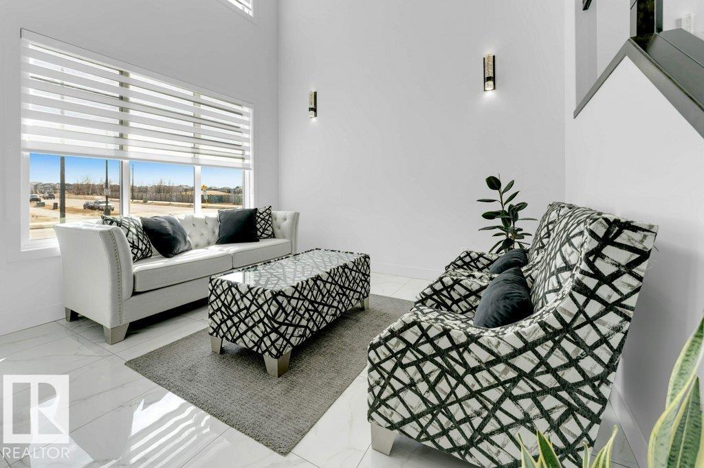 https://zimg.paragon.ice.com/ParagonImages/Property/PM/RAE/225398930/21/0/0/23327ee054526828aafb93802a9f91e9/1/b5dcda6430224f88f1a68897f9efb953/225398930-9d4d5738-11df-4e58-b3a3-9a0de37201be.JPG