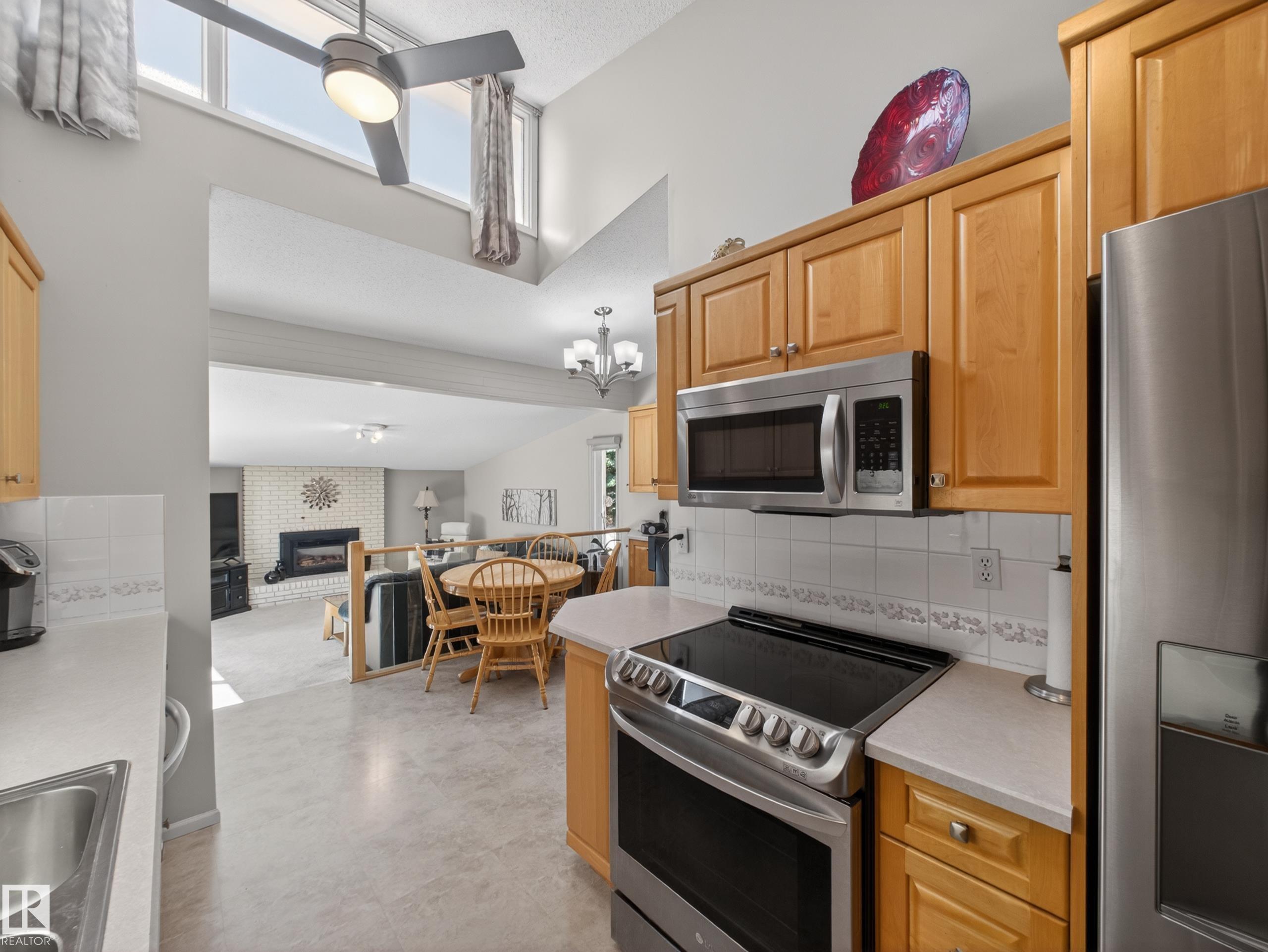 Photo 12 at 109 - 53279 Rge Road 225, Tidan Heights, Rural Strathcona County