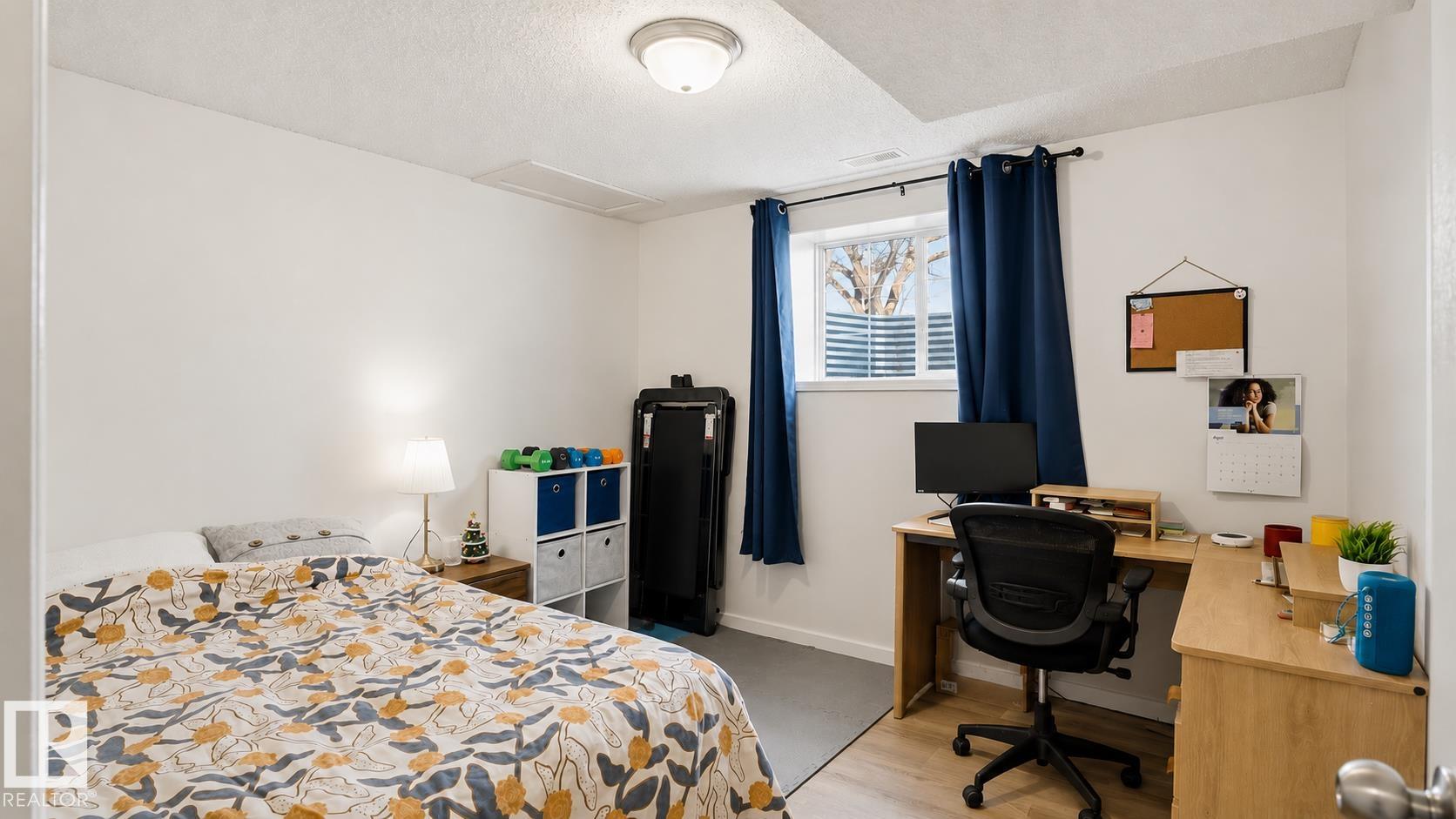 Photo 17 at 9745 71 Avenue NW, Hazeldean, Edmonton