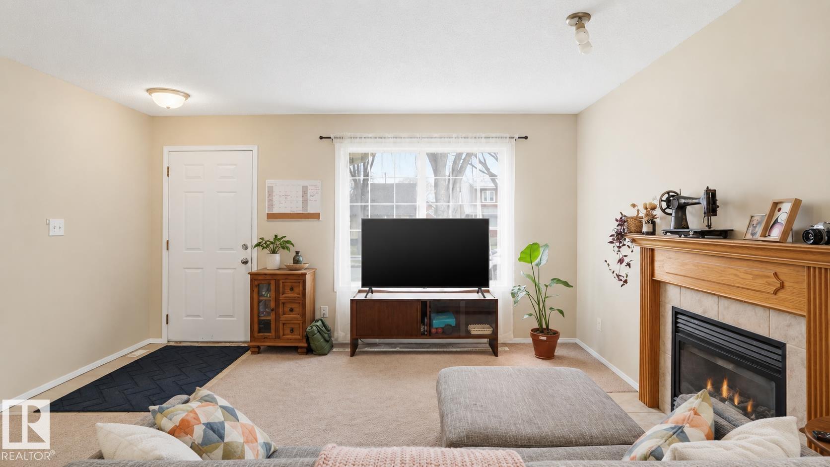 9745 71 Avenue NW, Hazeldean, Edmonton