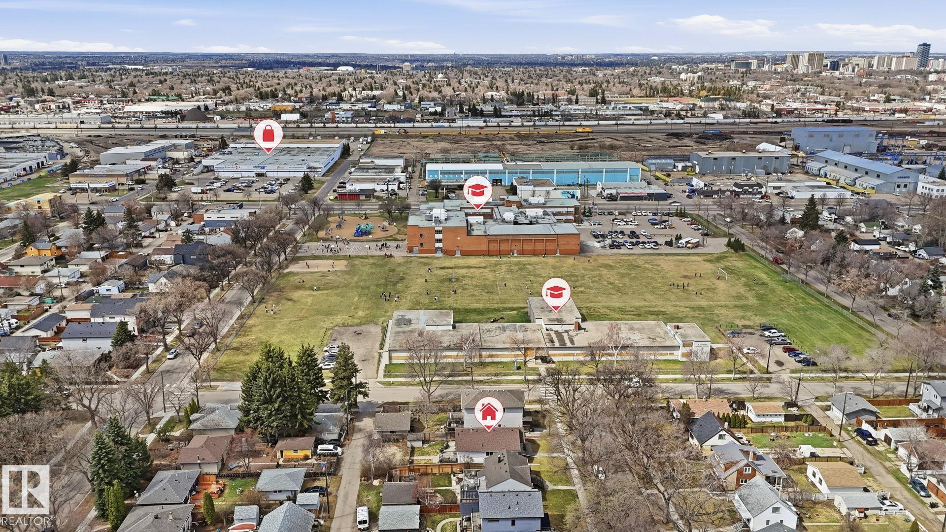 Photo 26 at 9745 71 Avenue NW, Hazeldean, Edmonton
