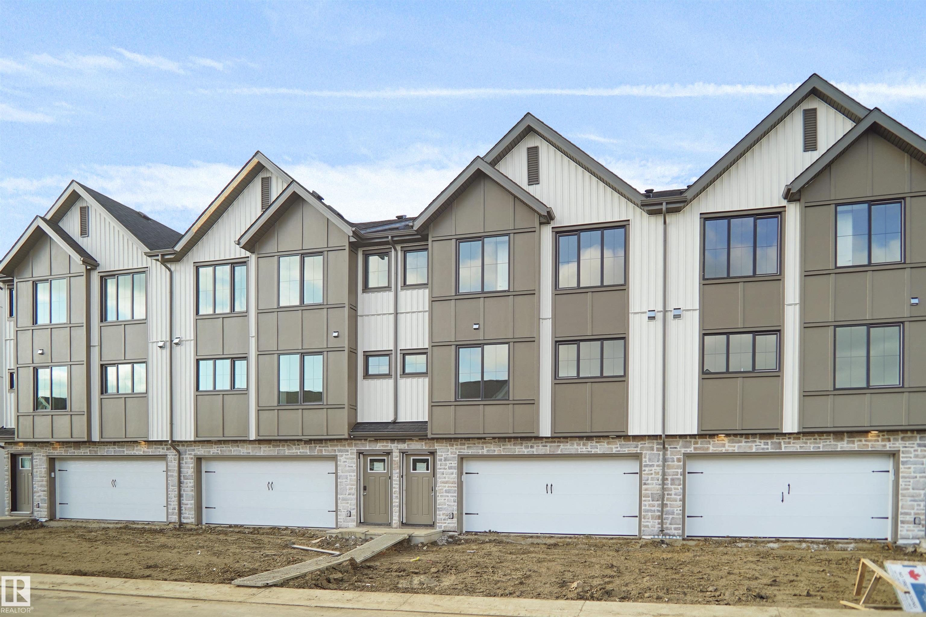 Picture for #66 17319 5 ST NE