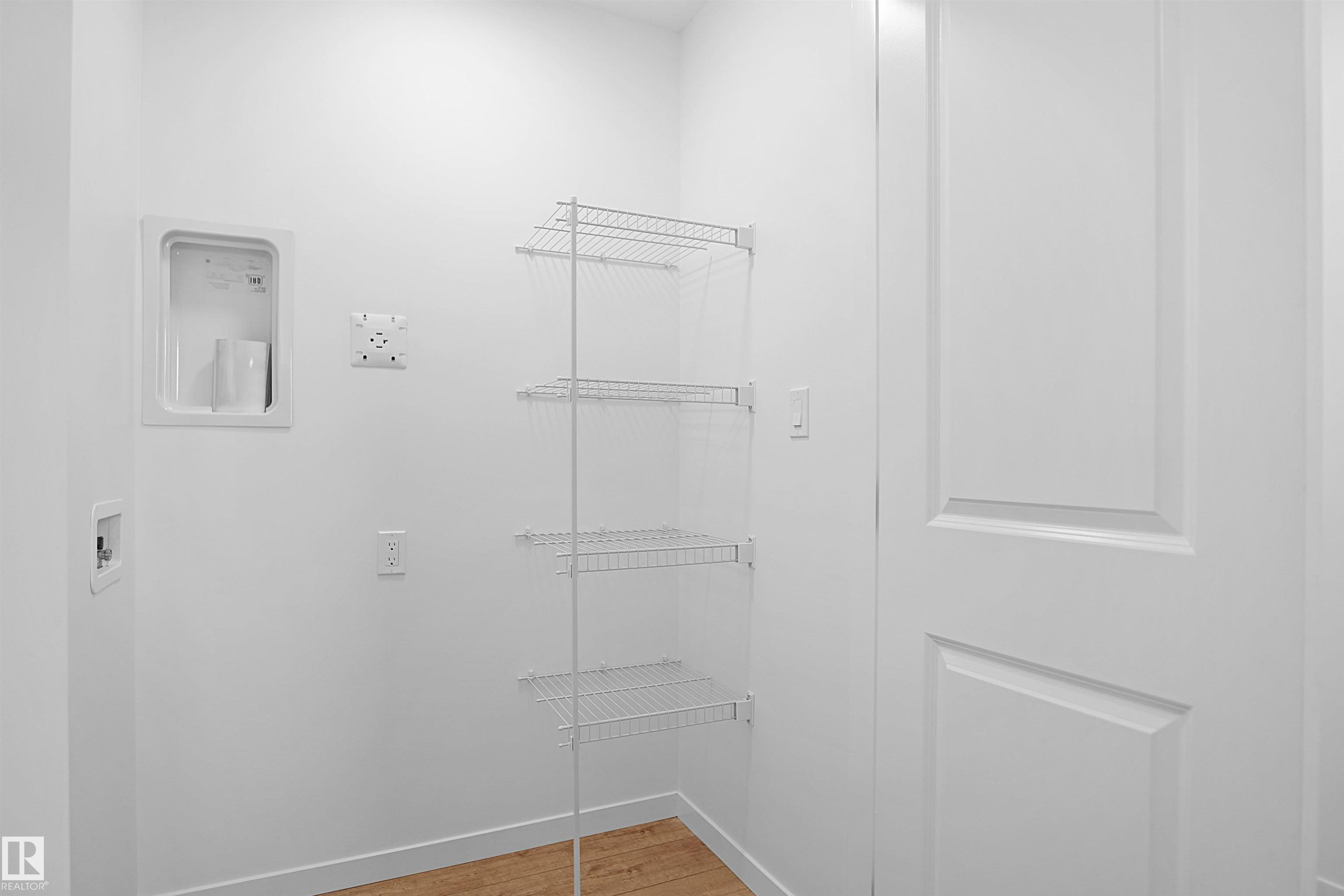 https://zimg.paragon.ice.com/ParagonImages/Property/PM/RAE/225398939/23/0/0/7aa413b0feedcc758fa01cabfcb5482b/1/ee4d66737a10b947eca79c19557a8f6b/225398939-ad62ef0b-bf2d-428d-b8b7-3c54e6b1d90e.JPG