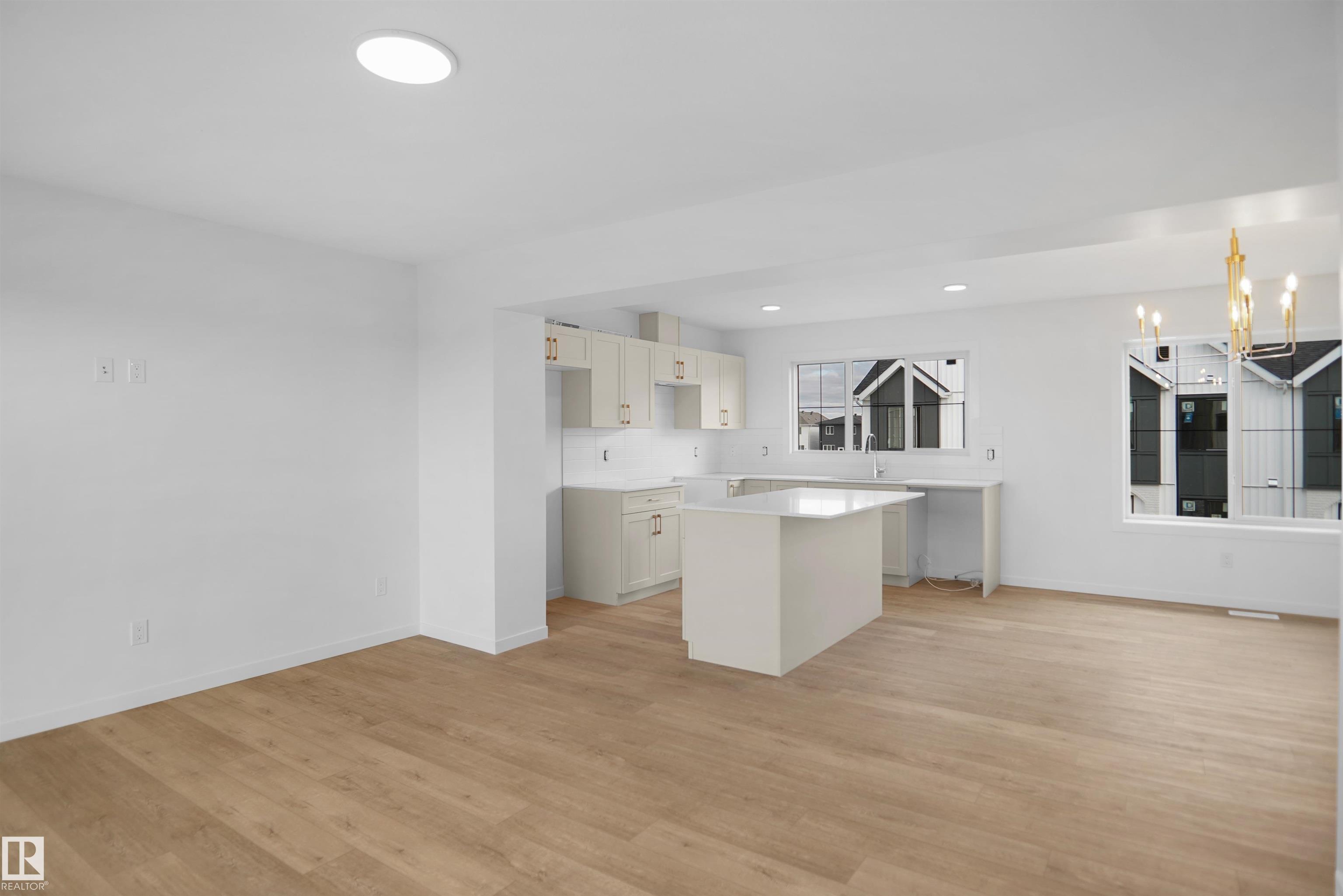 Picture for #66 17319 5 ST NE