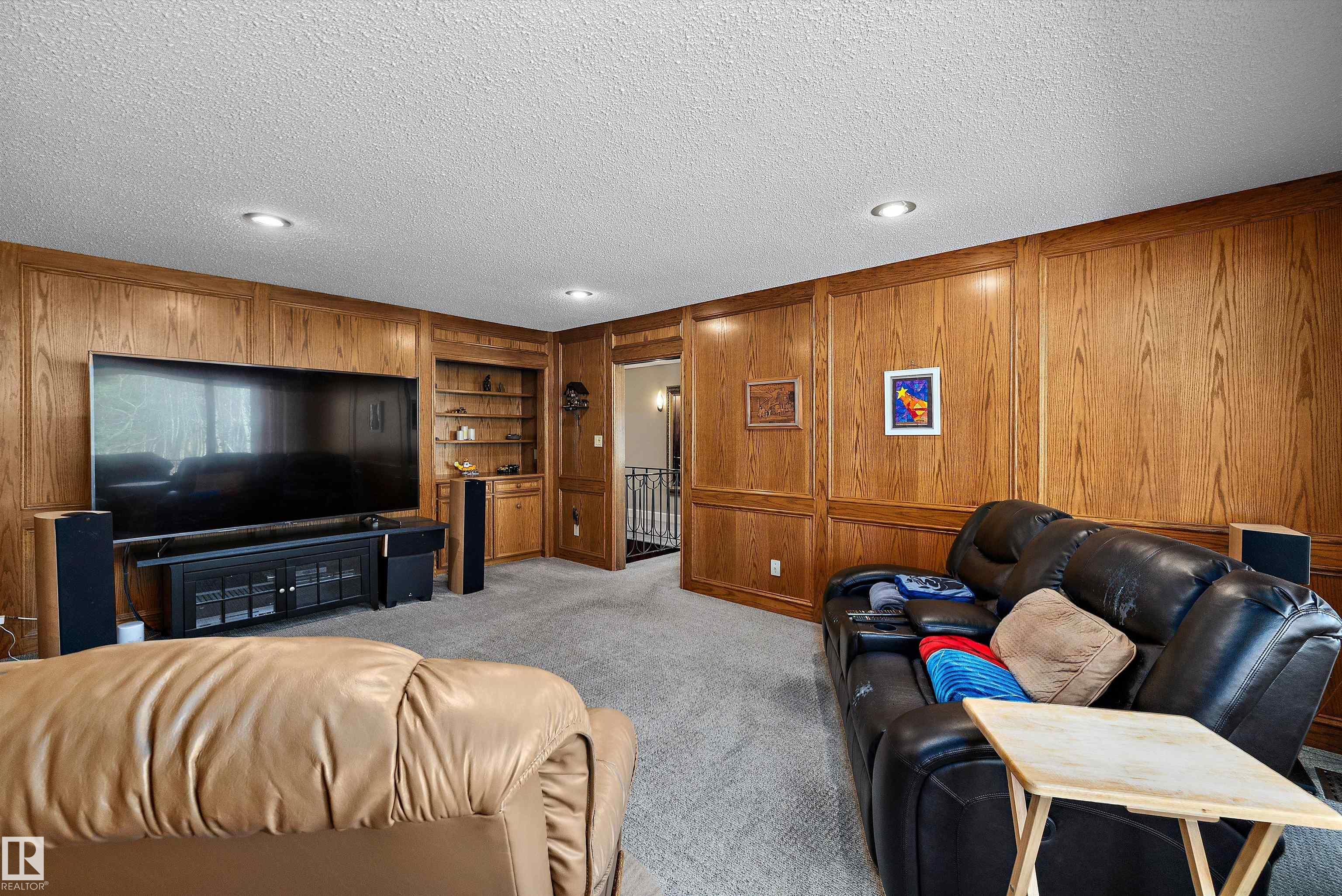 Photo 24 at 227 Westridge Road NW, Westridge, Edmonton