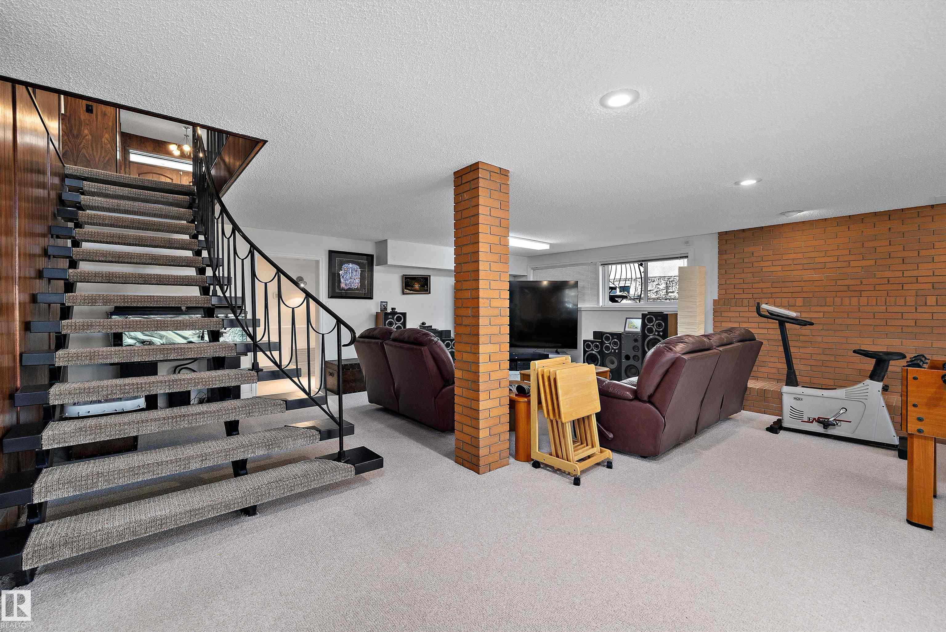 Photo 39 at 227 Westridge Road NW, Westridge, Edmonton