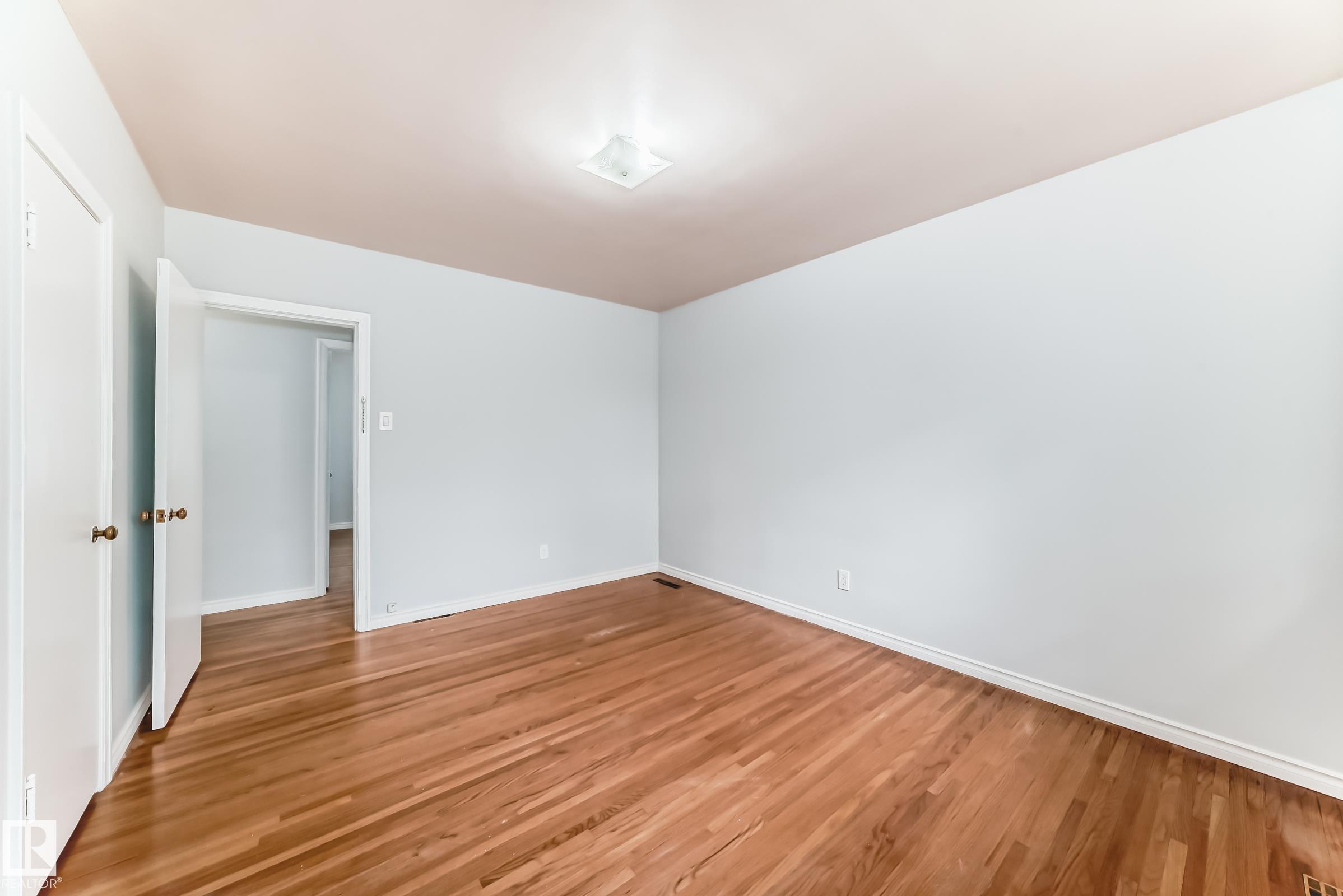 Photo 18 at 13003 Sherbrooke Avenue NW, Sherbrooke, Edmonton