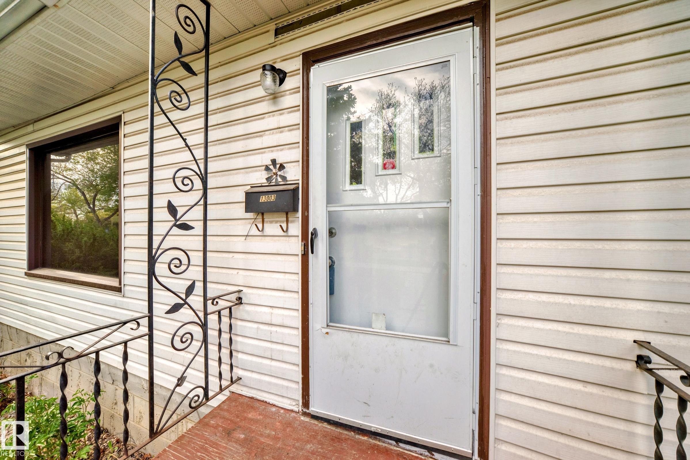 13003 Sherbrooke Avenue NW, Sherbrooke, Edmonton