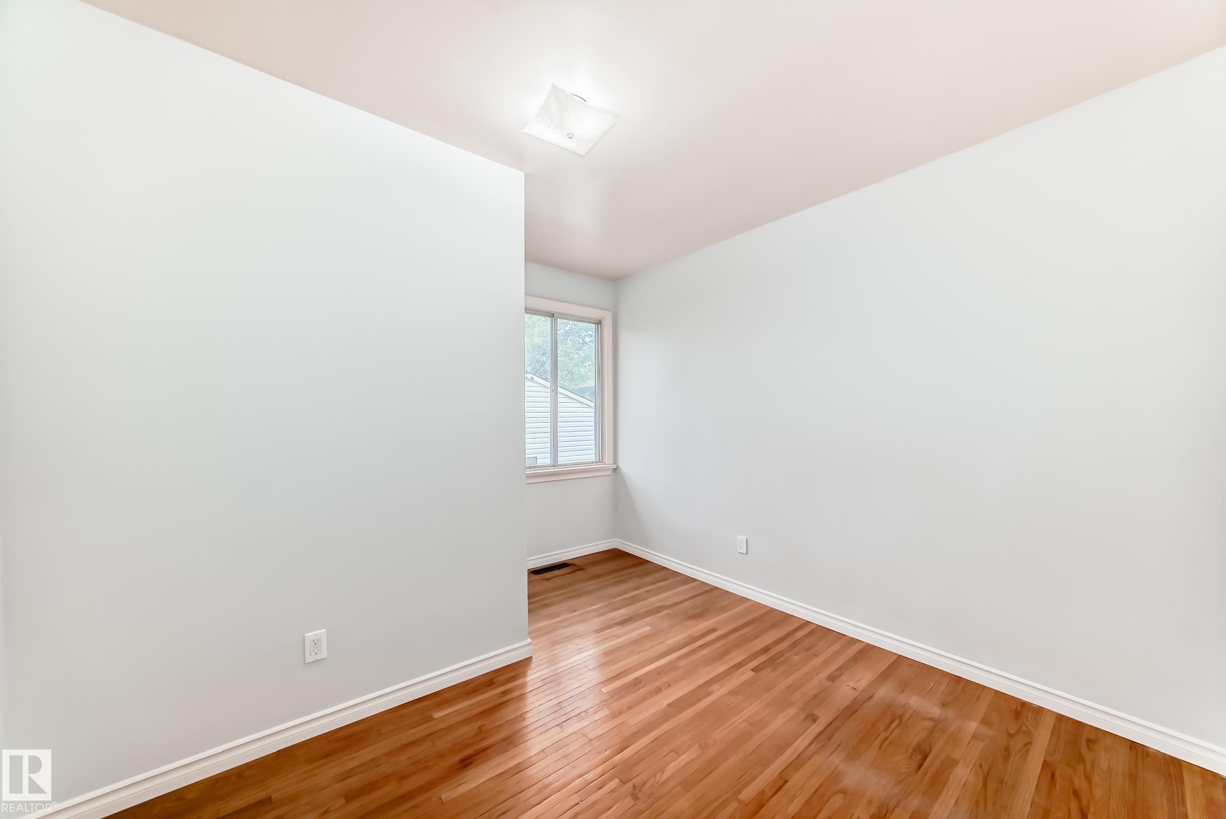 Photo 23 at 13003 Sherbrooke Avenue NW, Sherbrooke, Edmonton