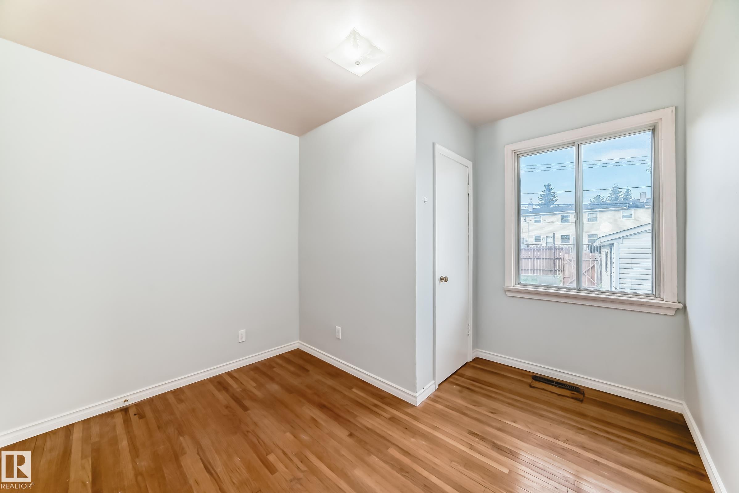 Photo 24 at 13003 Sherbrooke Avenue NW, Sherbrooke, Edmonton