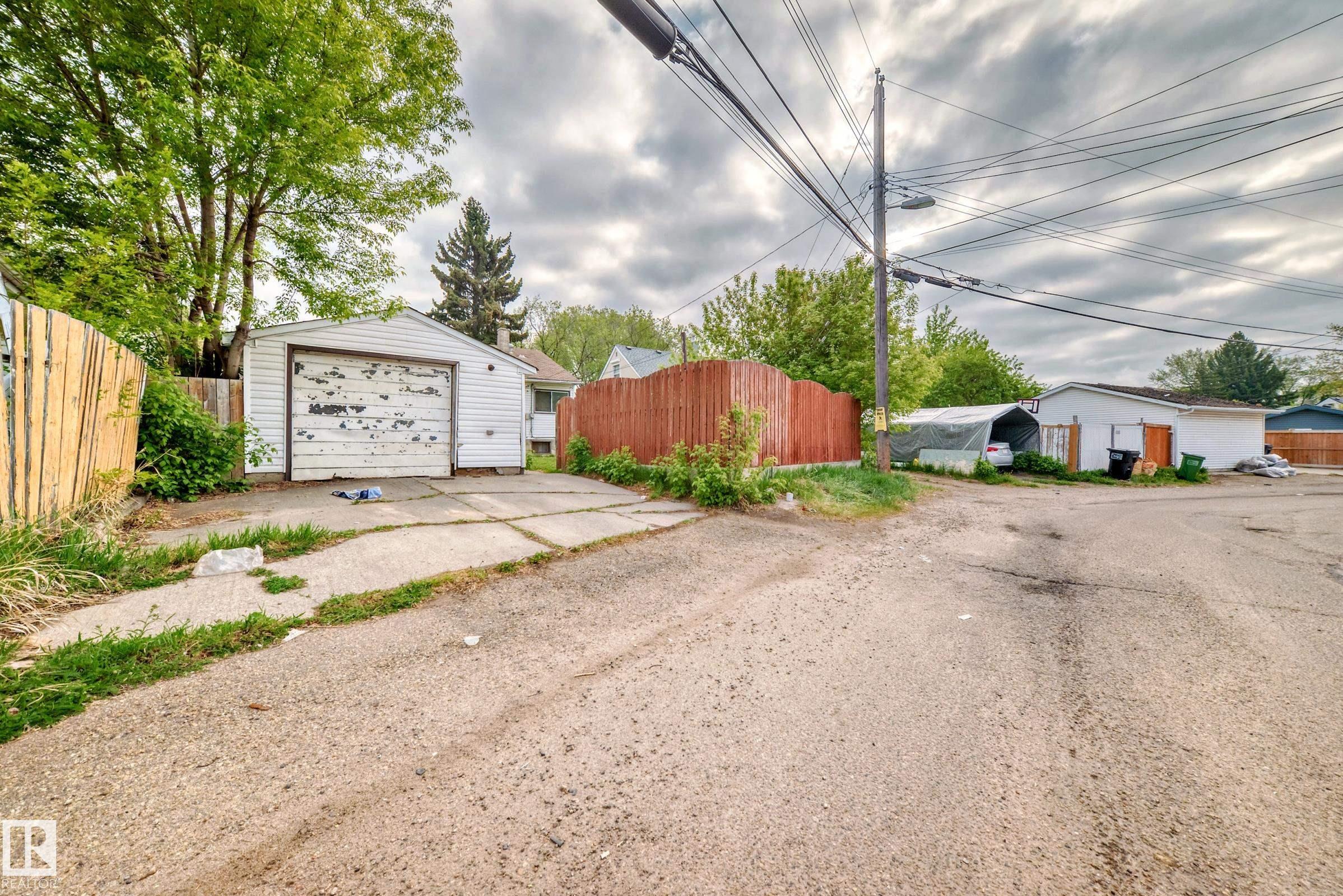 Photo 43 at 13003 Sherbrooke Avenue NW, Sherbrooke, Edmonton