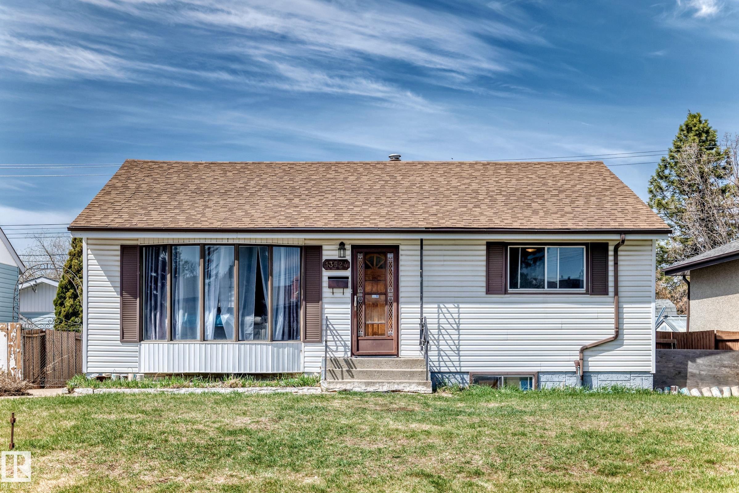 13524 123a Street NW, Kensington, Edmonton