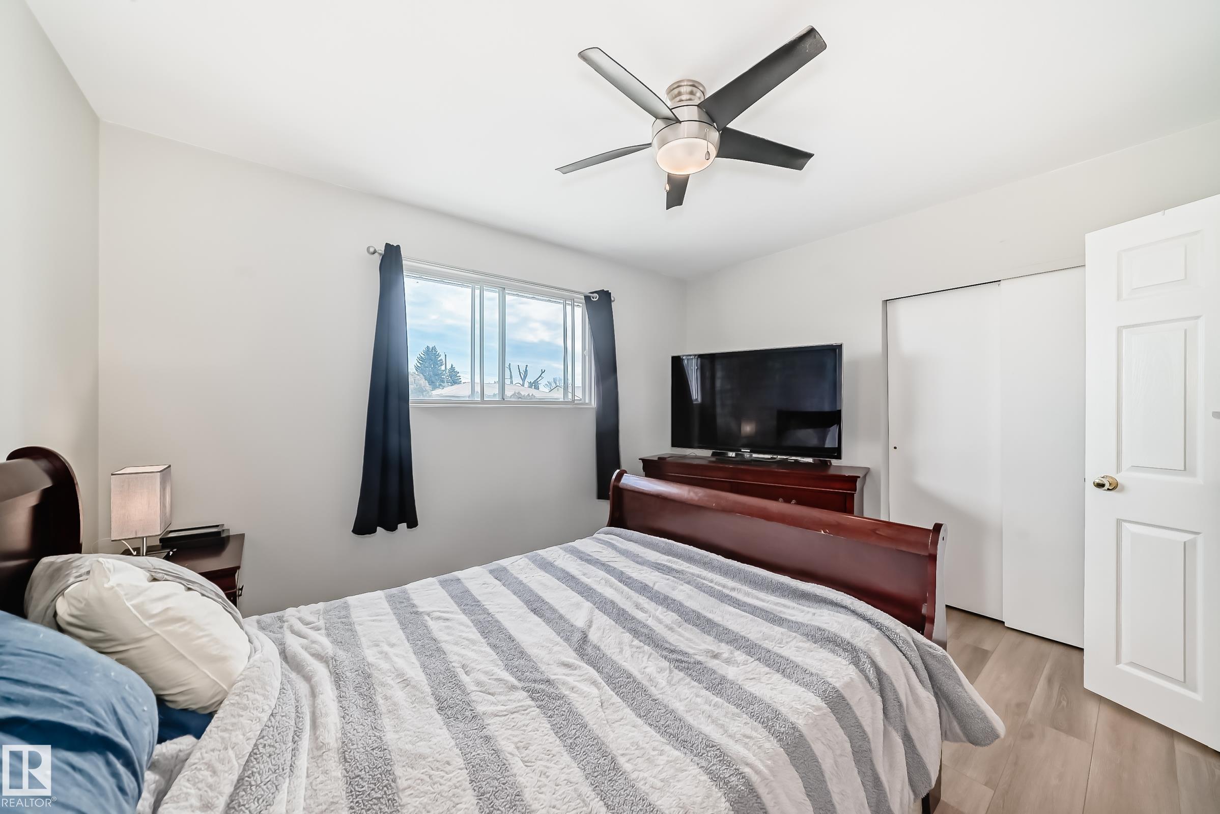 Photo 17 at 13524 123a Street NW, Kensington, Edmonton