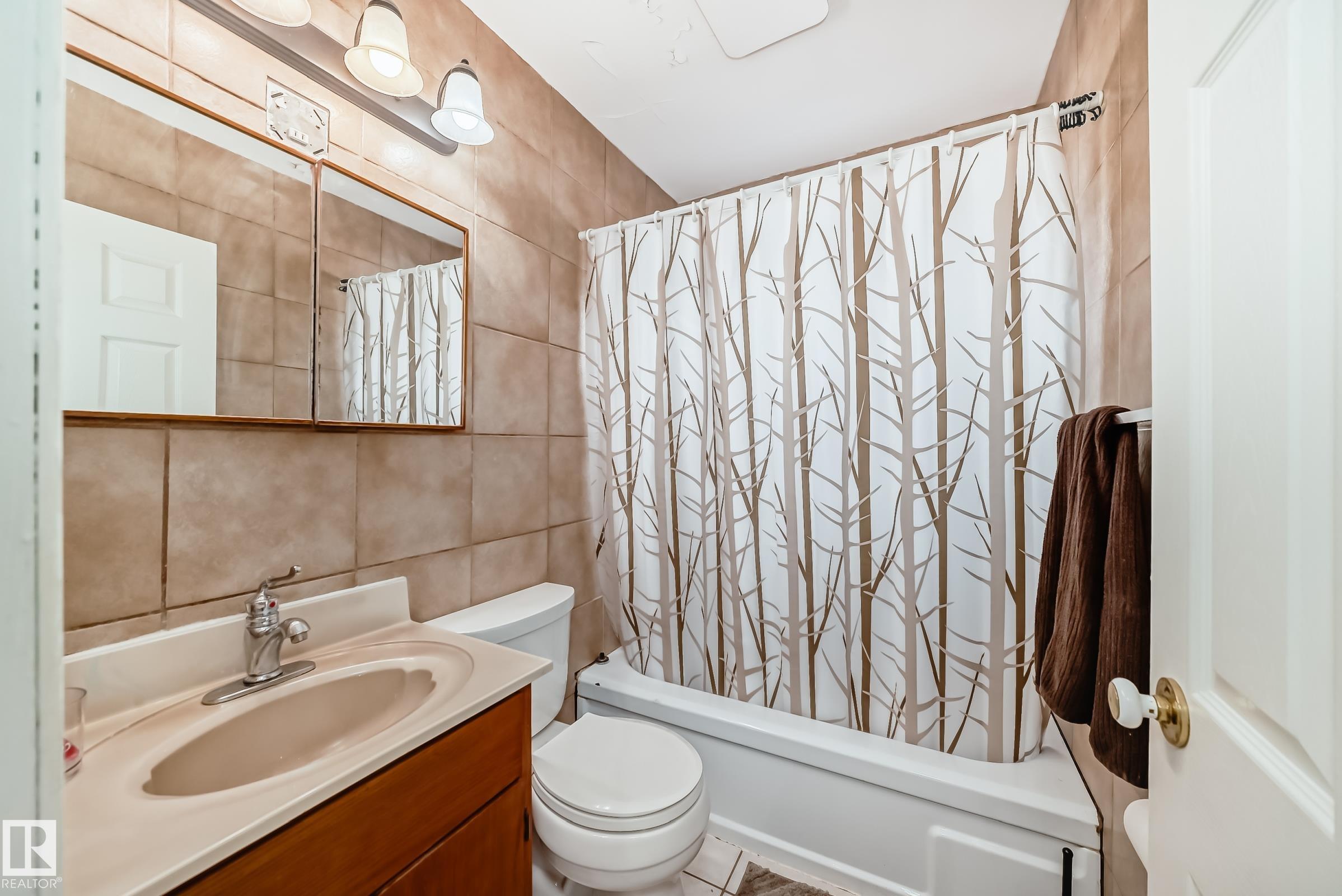 Photo 25 at 13524 123a Street NW, Kensington, Edmonton