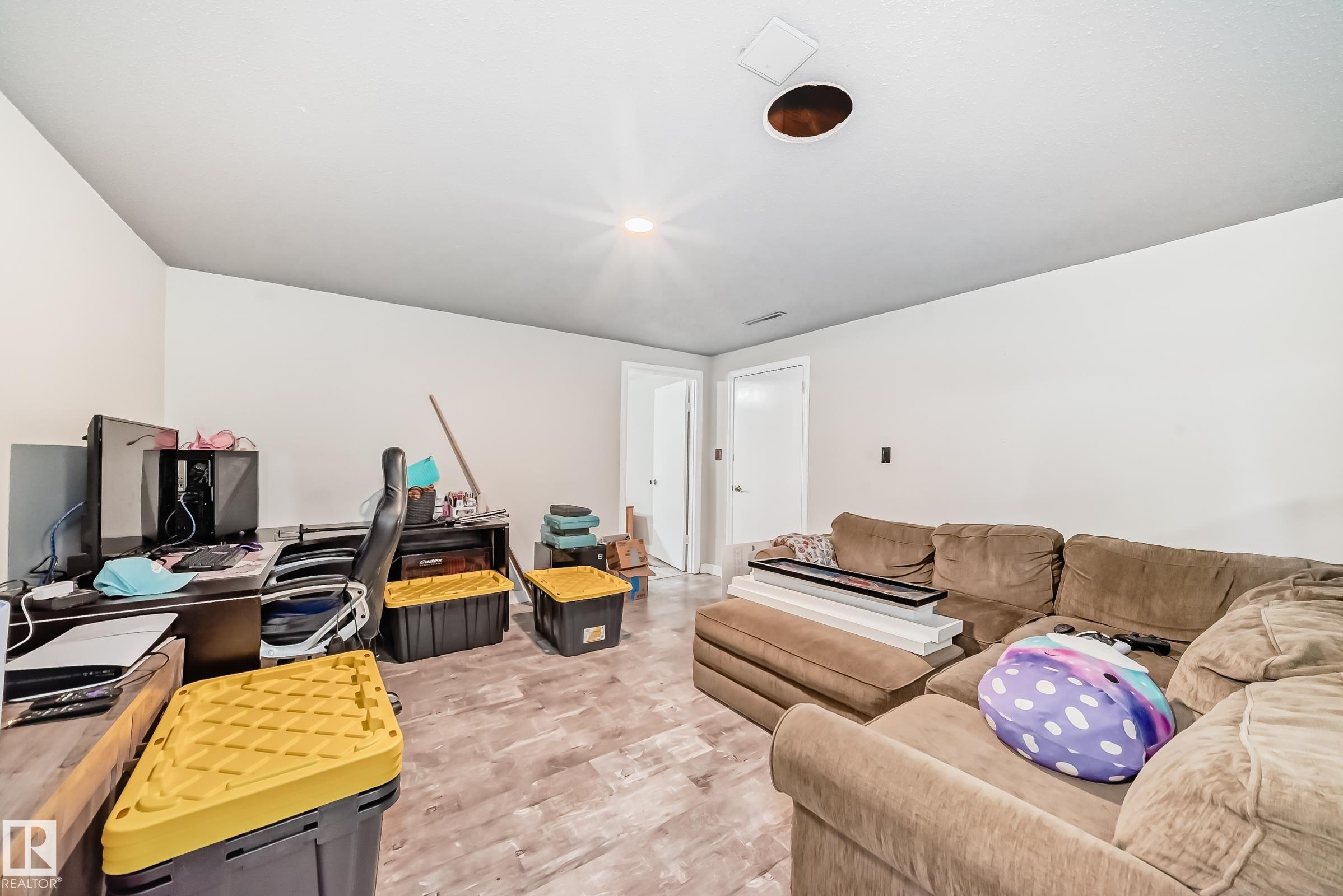 Photo 28 at 13524 123a Street NW, Kensington, Edmonton
