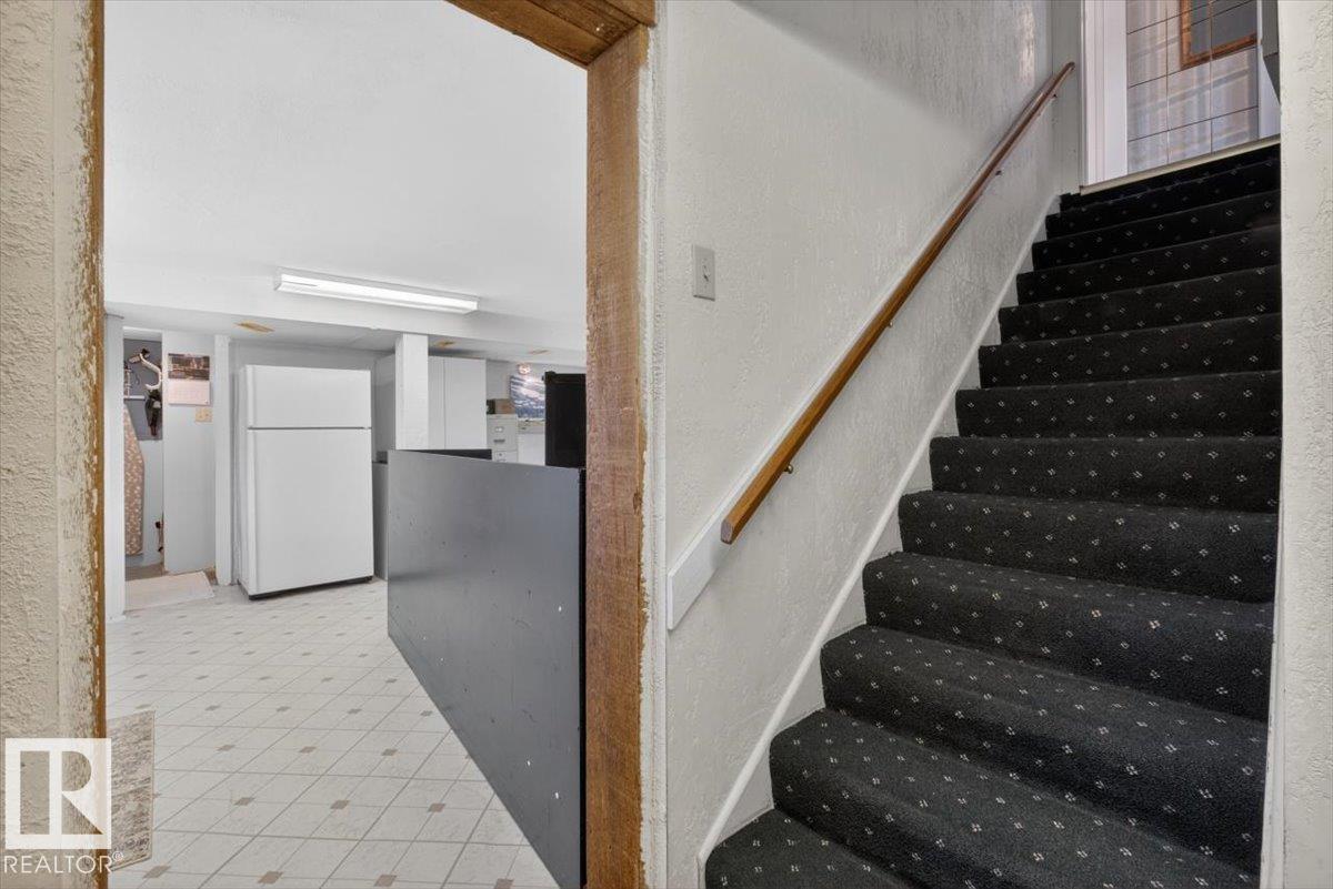 https://zimg.paragon.ice.com/ParagonImages/Property/PM/RAE/225398957/31/0/0/ceed001e5675aecf3ec06061d598810a/1/6829aaca3135cd4df97fd7f8dffb49e0/225398957-6ec382c8-9583-4d16-bda7-27b53fd121ce.JPG