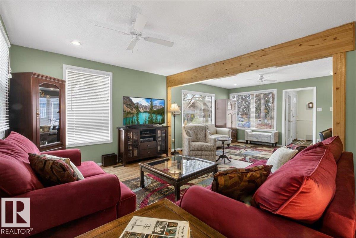 https://zimg.paragon.ice.com/ParagonImages/Property/PM/RAE/225398957/8/0/0/0a781c792b6c8f82b4c29463e8df3f1d/1/6829aaca3135cd4df97fd7f8dffb49e0/225398957-73537b03-78bd-4921-9893-9d0d8e5e0127.JPG