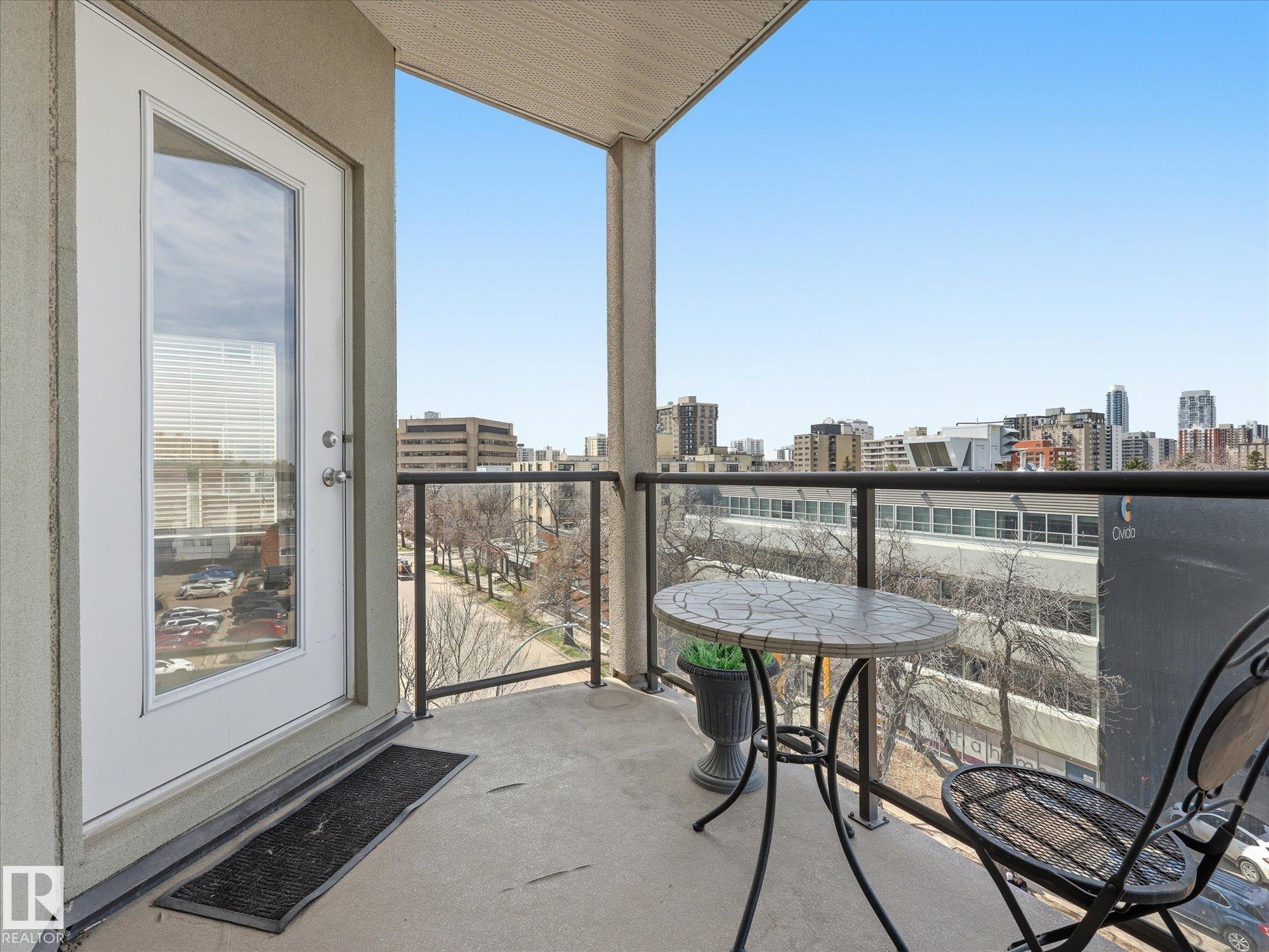 https://zimg.paragon.ice.com/ParagonImages/Property/PM/RAE/225398962/22/0/0/14e581b271dc0b1e30ee73abae2e7bd0/1/26975b3ebeb2e9eb8e845bac7b80d187/225398962-7836104f-3f84-4bf4-b712-11f5d5d833d0.JPG