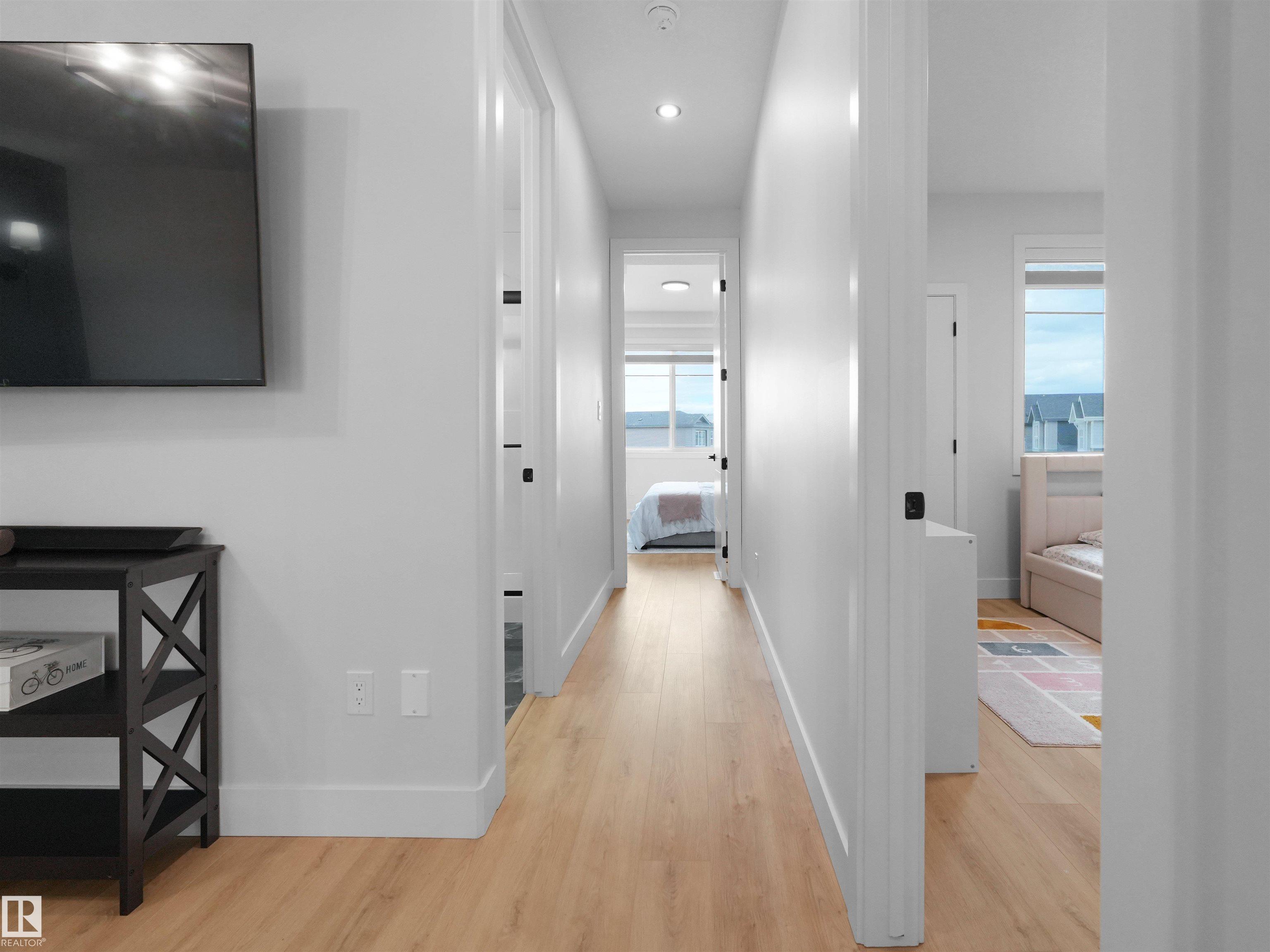 https://zimg.paragon.ice.com/ParagonImages/Property/PM/RAE/225398963/35/0/0/da27032d81f19aa50f94d0e276ac1678/1/c7f023362c64b59ba2a5b0cf1b9c69dd/225398963-81a6fed2-a7fe-4709-84b5-78dac39bae4c.JPG