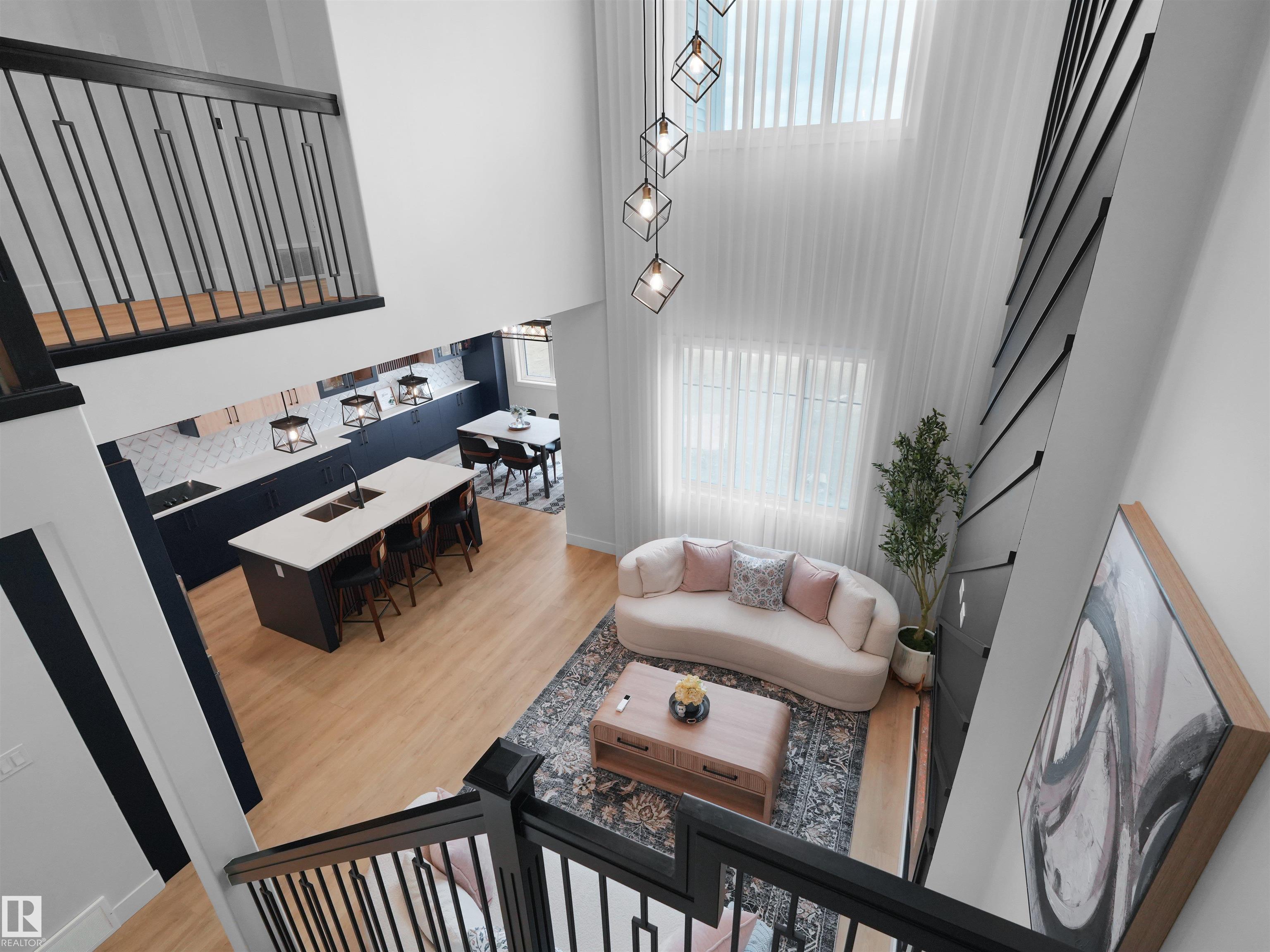 https://zimg.paragon.ice.com/ParagonImages/Property/PM/RAE/225398963/4/0/0/a842db3c82fdc8f5daa3cfeb64ea7171/1/c7f023362c64b59ba2a5b0cf1b9c69dd/225398963-a8d31467-0ffa-4eb9-b5b0-3d7deb27a584.JPG