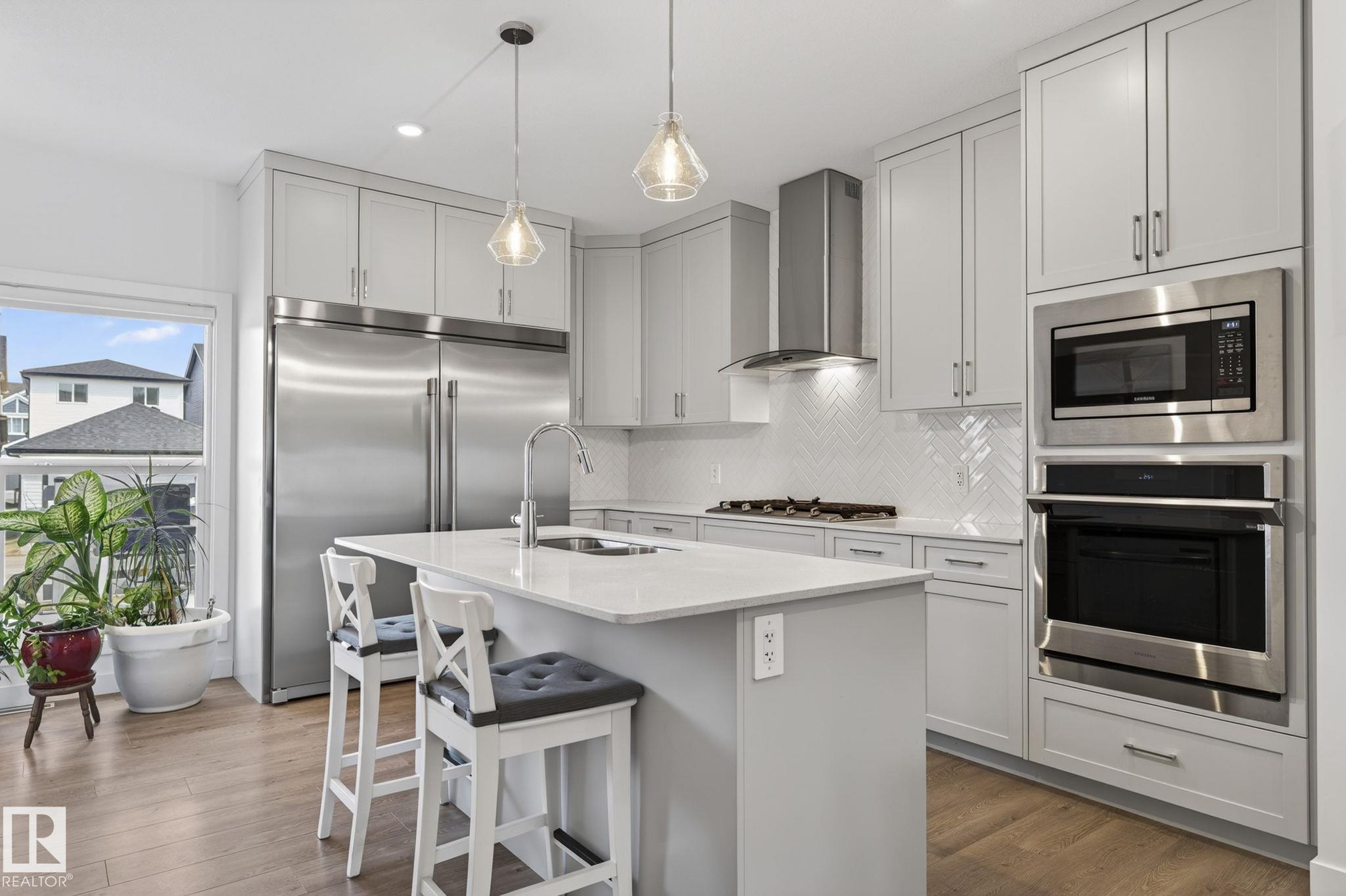 3647 214 Street NW, Edgemont, Edmonton